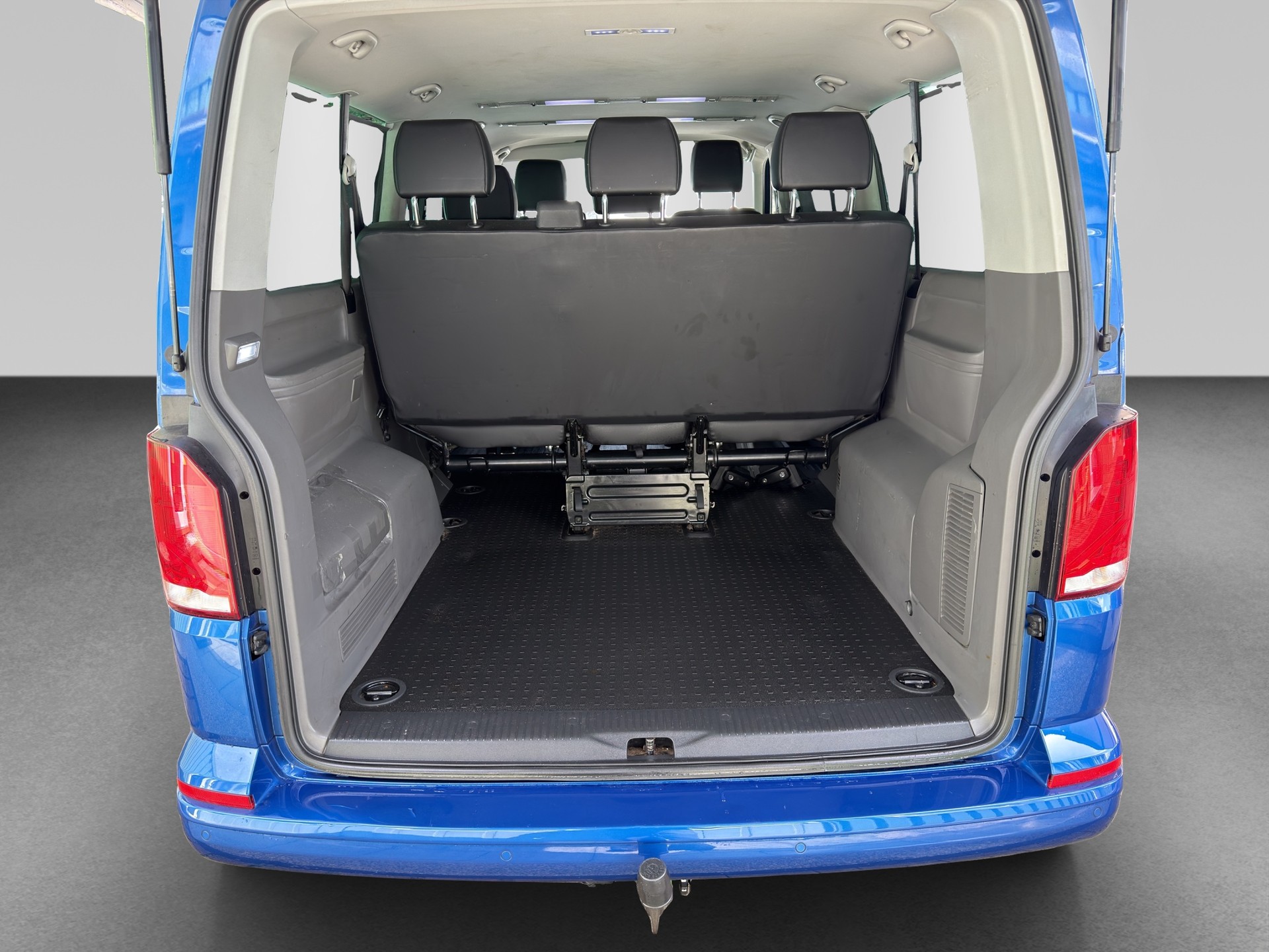 VW T6.1 Caravelle 2.0 TDI Comfortline Liberty DSG LWB-image-14