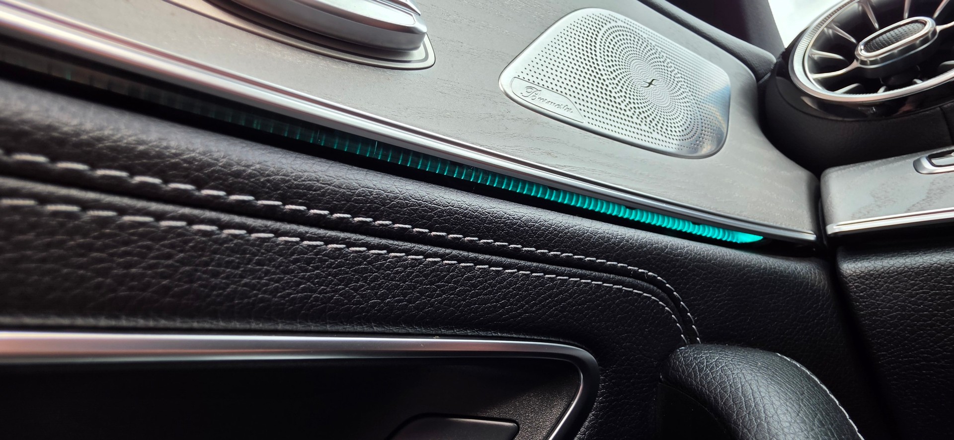MERCEDES-BENZ CLS 450 4Matic Avantgarde 9G-Tronic-image-28