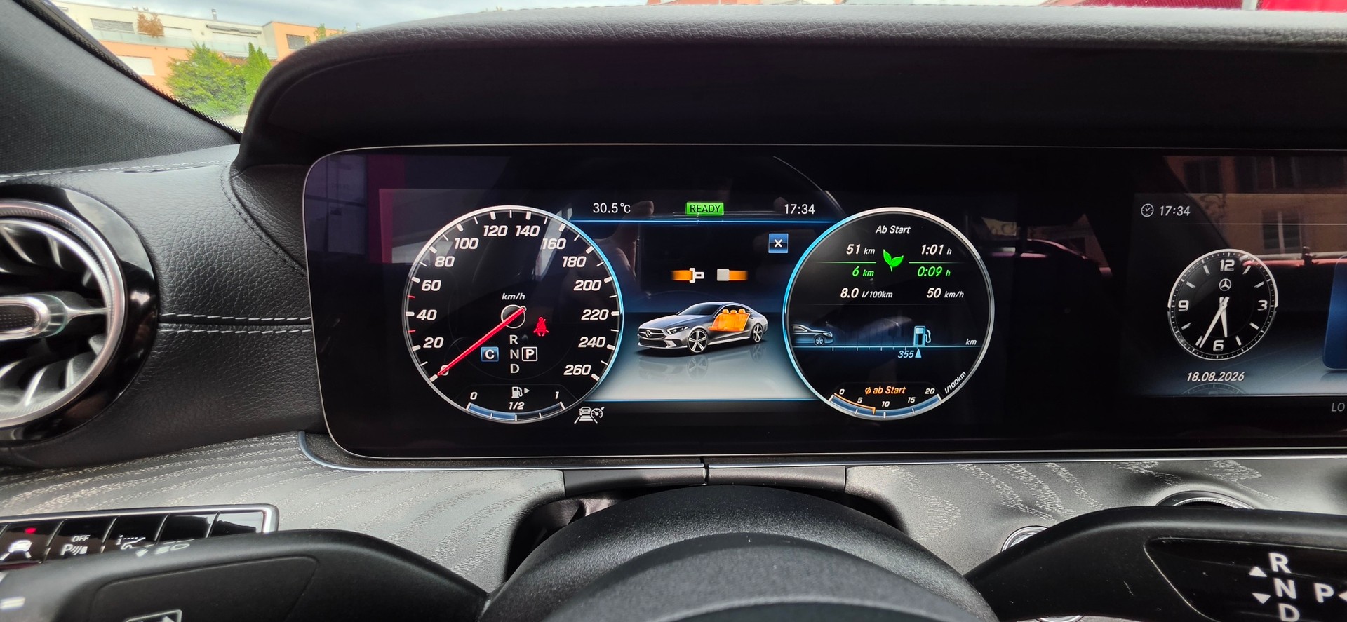 MERCEDES-BENZ CLS 450 4Matic Avantgarde 9G-Tronic-image-22