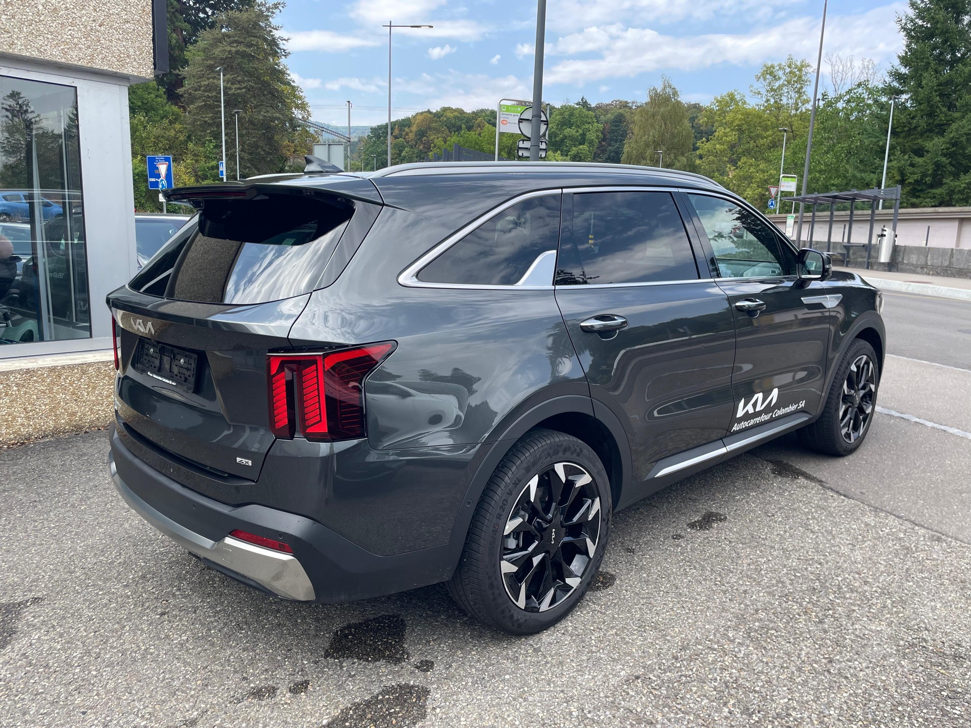 KIA Sorento 2.2 SmartD Style 7P-image-2
