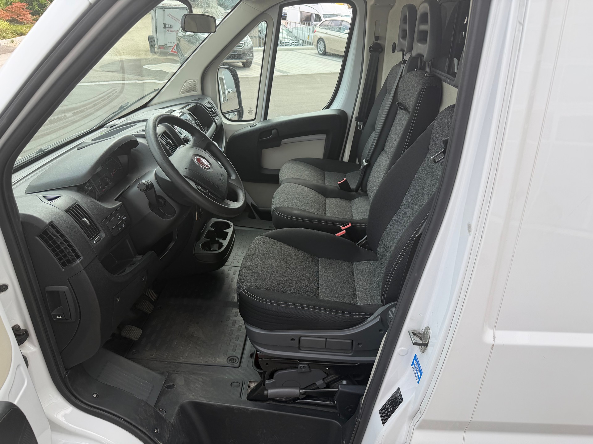 FIAT Ducato L3H2 Frisch MFK nur 86.000 km-image-10