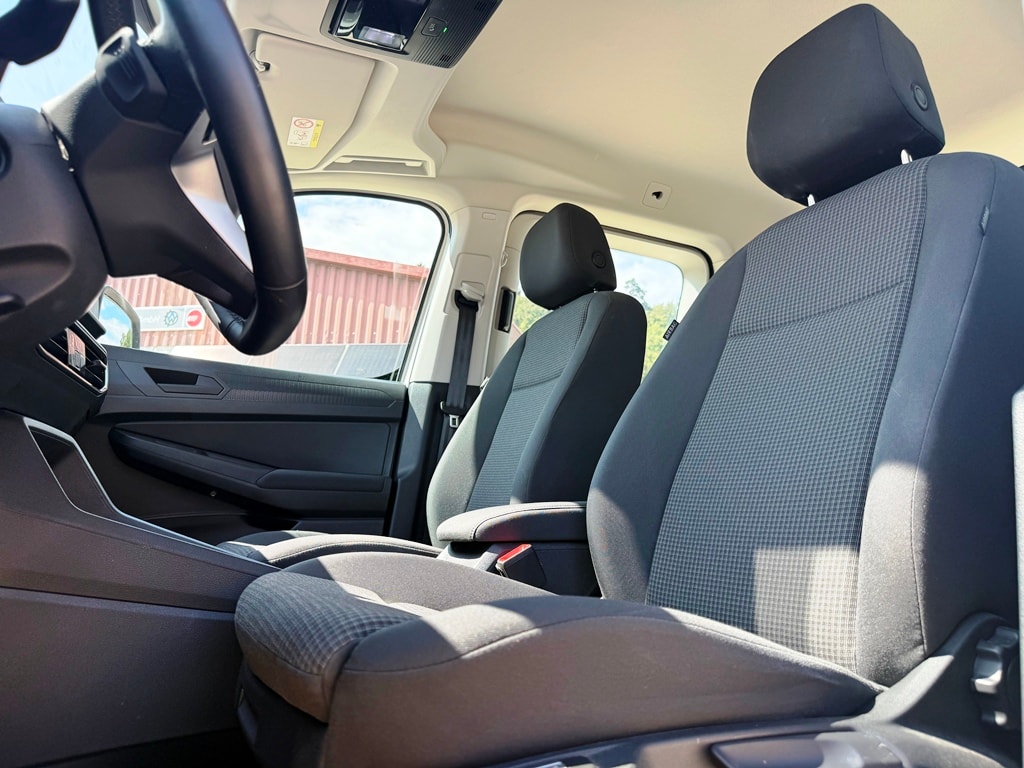 VW 2.0 TDI 122 Liberty DSG-image-8