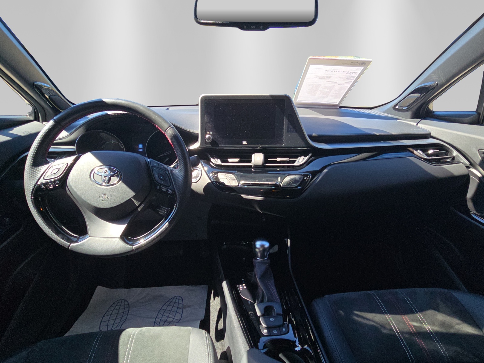 TOYOTA C-HR 2.0 VVTi HSD GR Sport-image-10