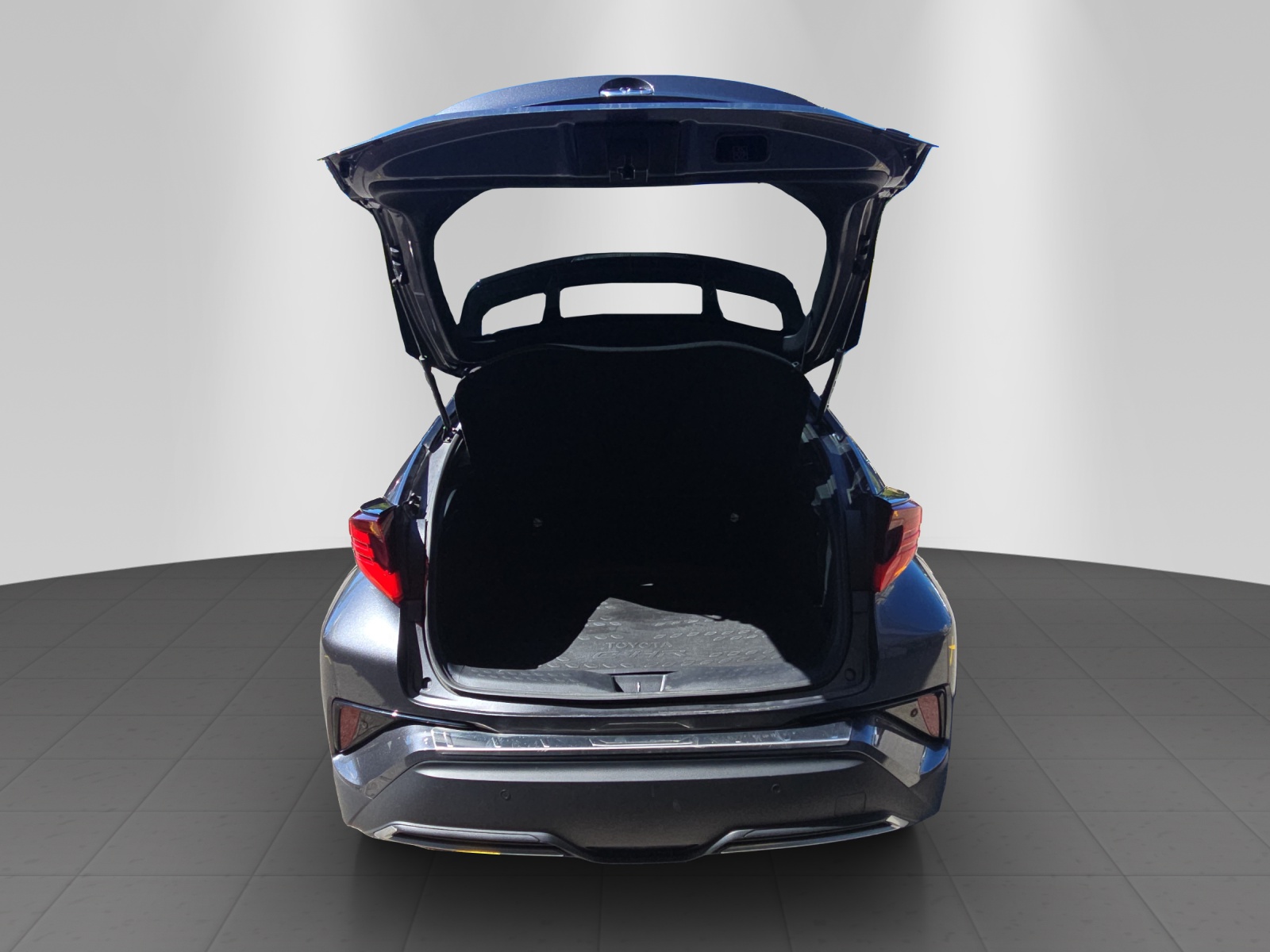 TOYOTA C-HR 2.0 VVTi HSD GR Sport-image-12