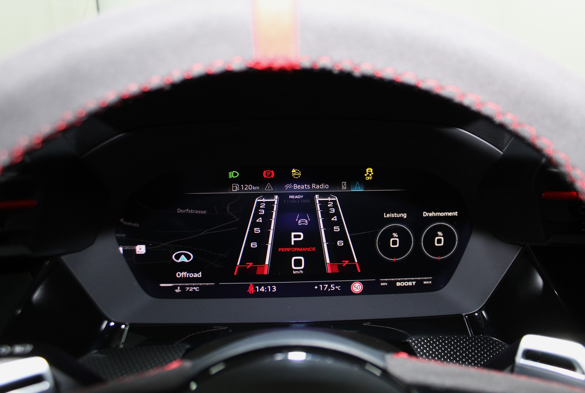 AUDI RS3 Sportback 2.5 TSI quattro S-tronic/ RS-Designpaket plus rot / Keramikbremsanlage / CH-Fahrzeug-image-15