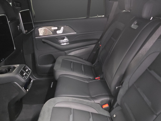 MERCEDES-BENZ GLS 63 AMG 4M + 9G-T-image-8