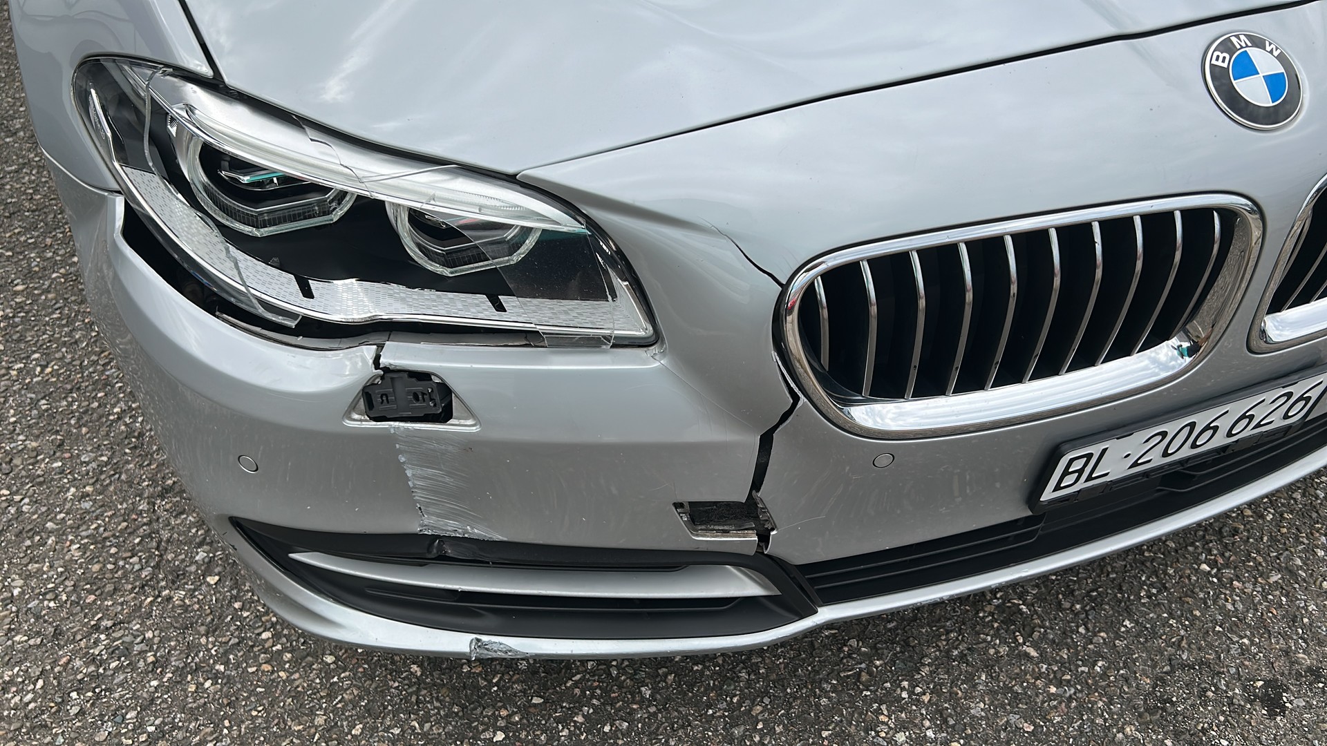 BMW 525d Touring xDrive Steptronic-image-8