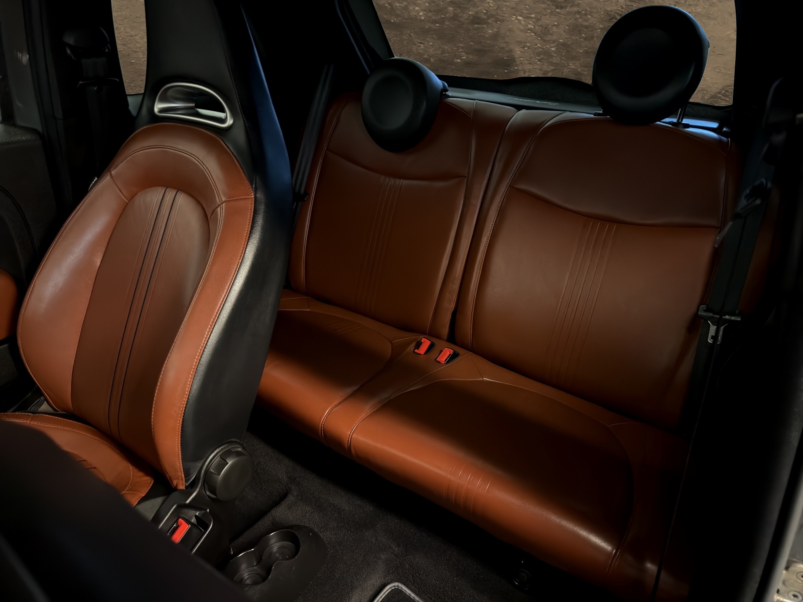 FIAT 595 1.4 16V Turbo Abarth Turismo-image-13