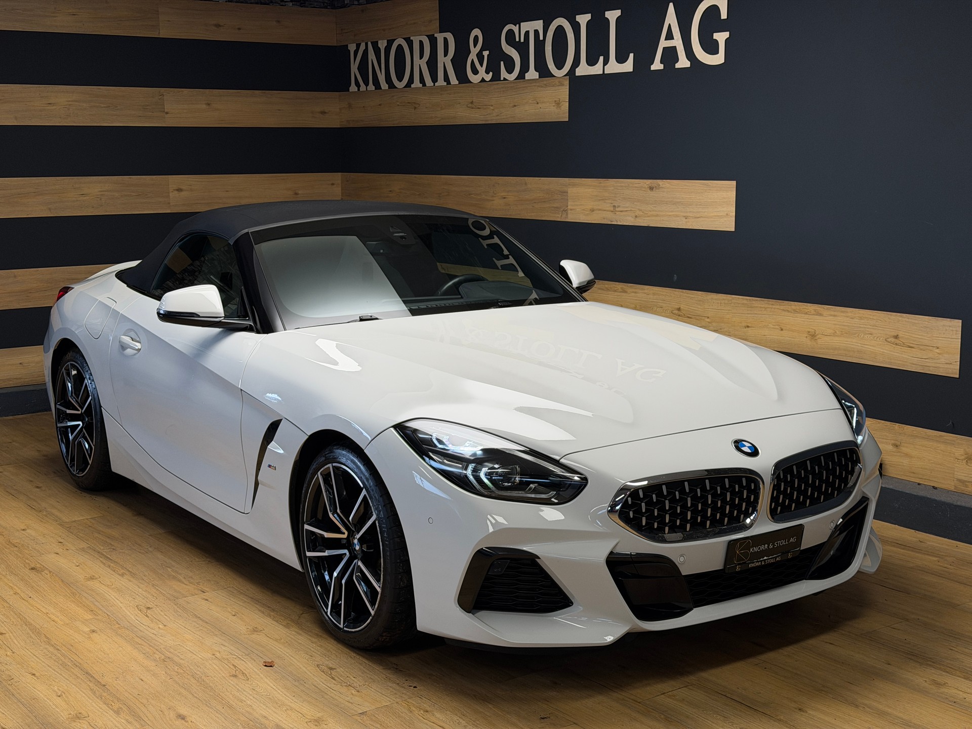 BMW Z4 sDrive 20i M Sport Steptronic-image-3