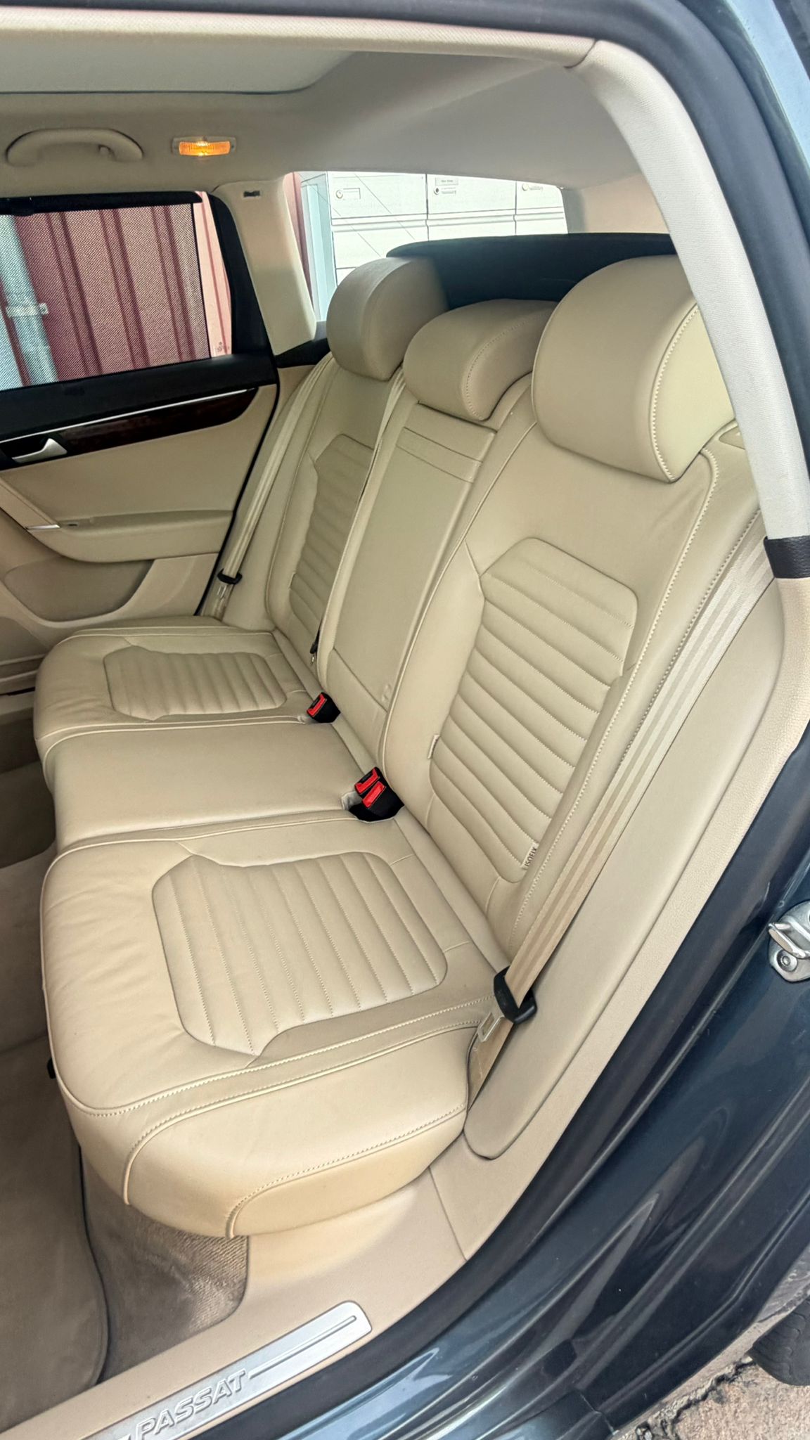 VW Passat Variant 3.6 FSI Highline 4Motion DSG-image-7