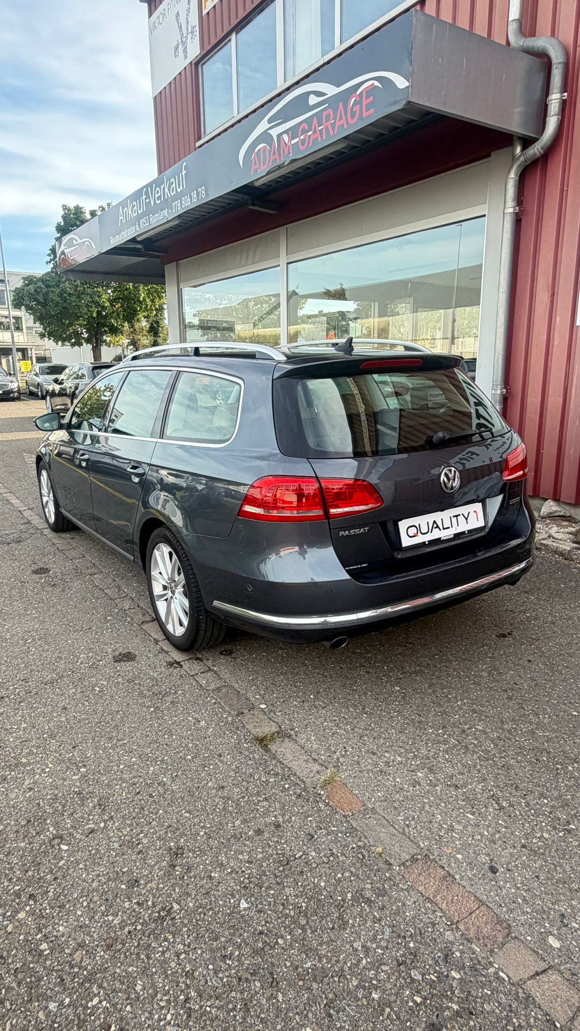 VW Passat Variant 3.6 FSI Highline 4Motion DSG-image-4