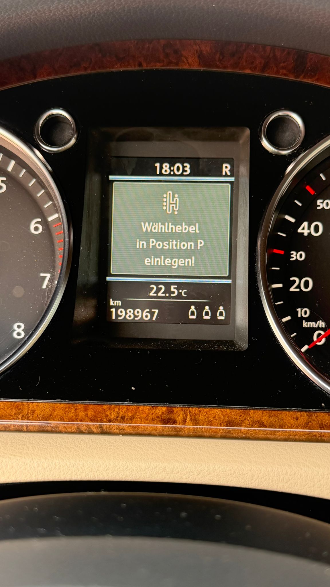 VW Passat Variant 3.6 FSI Highline 4Motion DSG-image-13