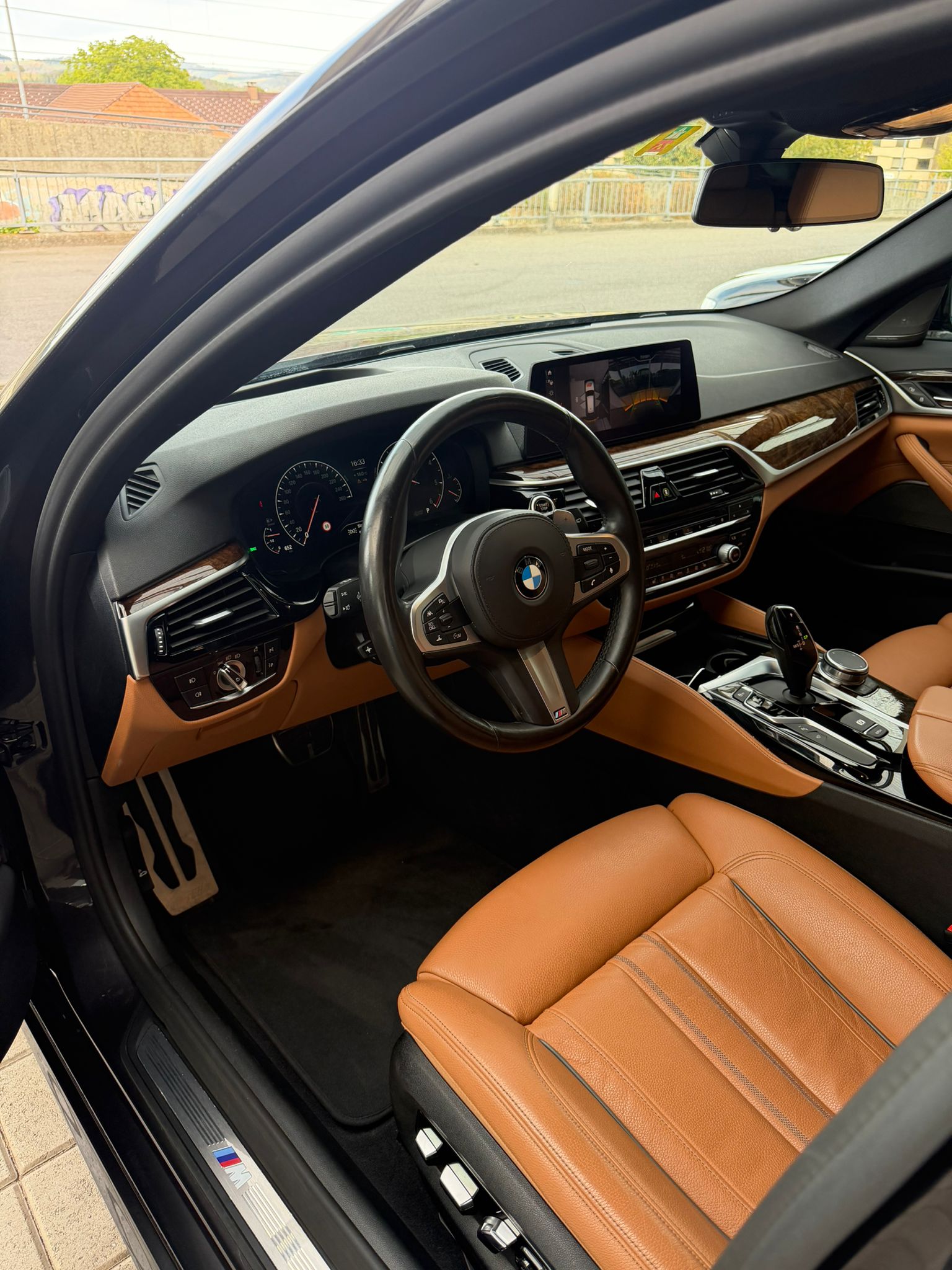BMW 530d xDrive Touring Sport Line Steptronic-image-6