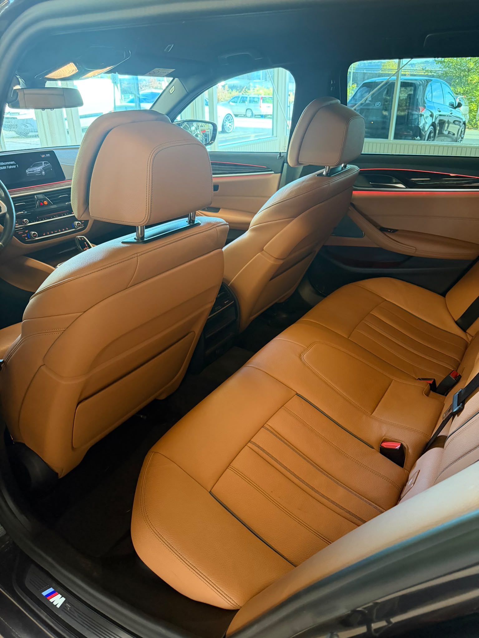 BMW 530d xDrive Touring Sport Line Steptronic-image-6