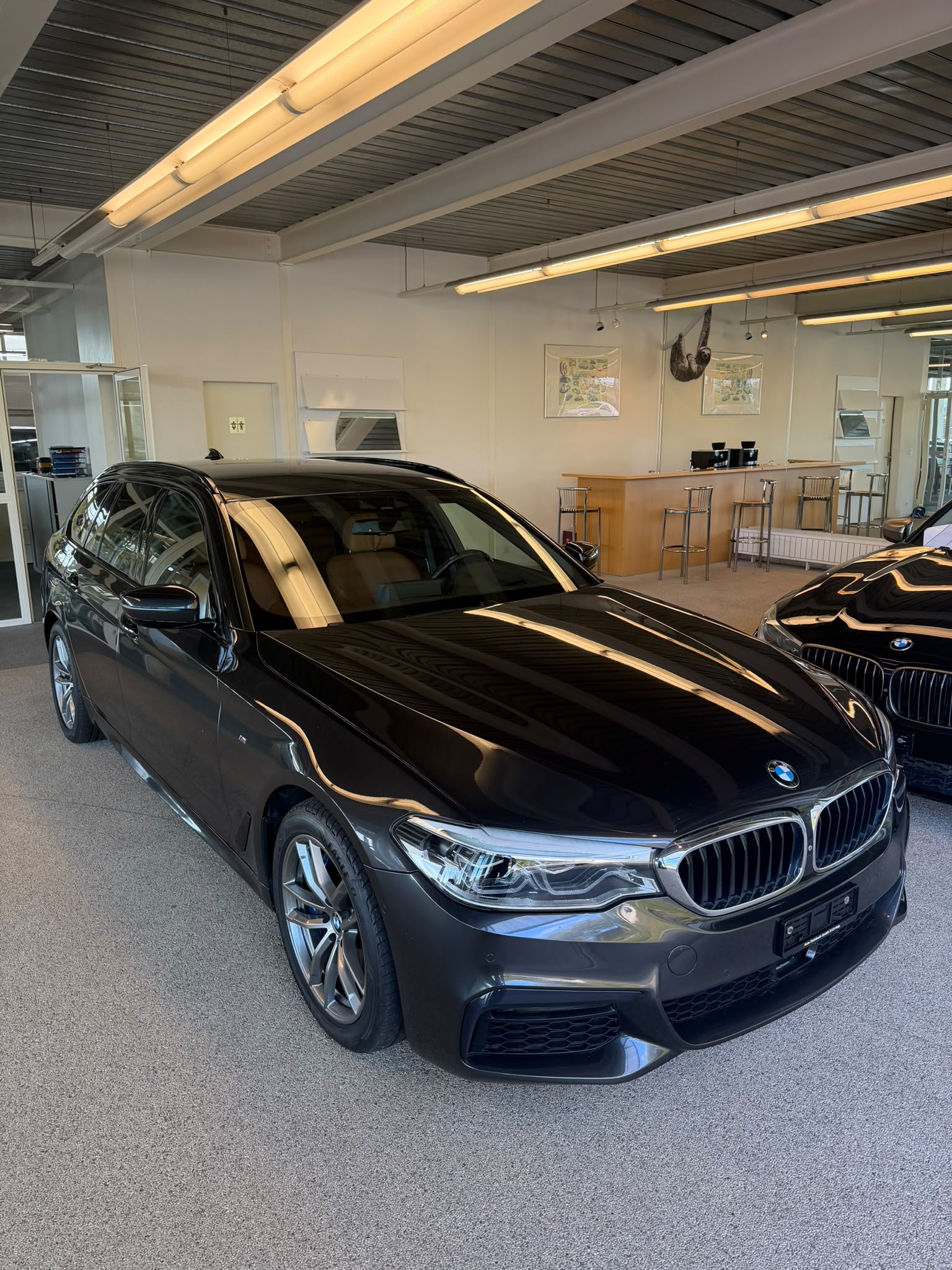 BMW 530d xDrive Touring Sport Line Steptronic-image-1