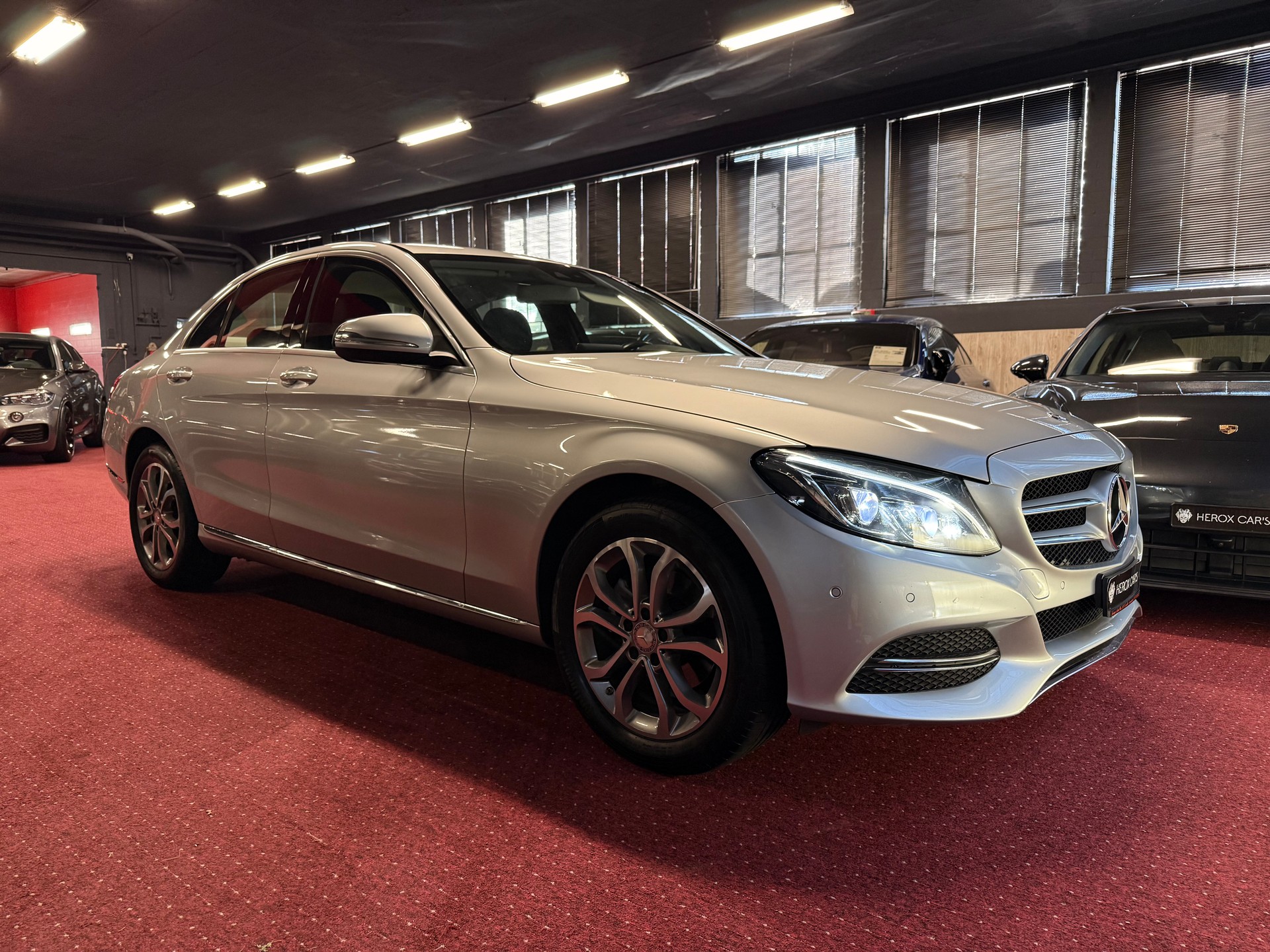 MERCEDES-BENZ C 180 Elégance 7G-Tronic / ** Frisch ab MFK & Service / 12 MT Garantie **-showroom-element-3