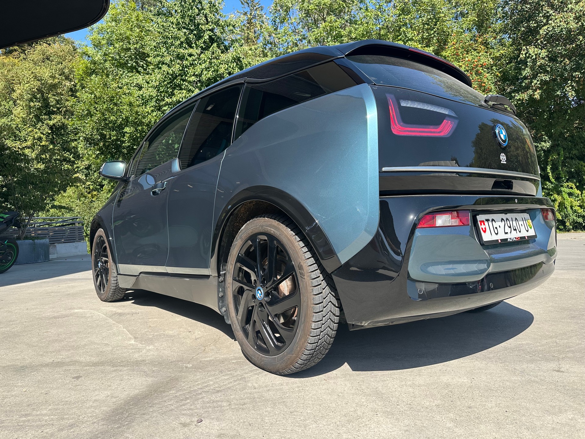 BMW i3s (120Ah)-image-7