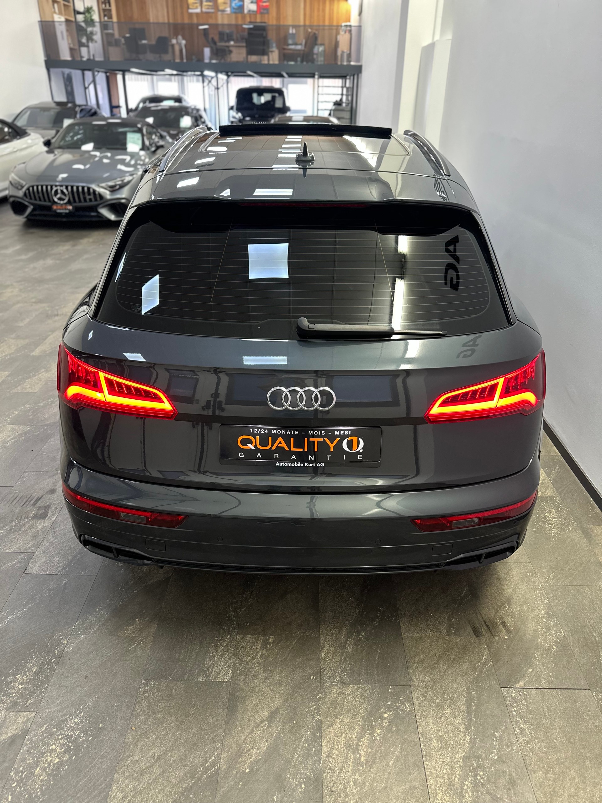 AUDI SQ5 3.0 TFSI quattro S-tronic-image-4