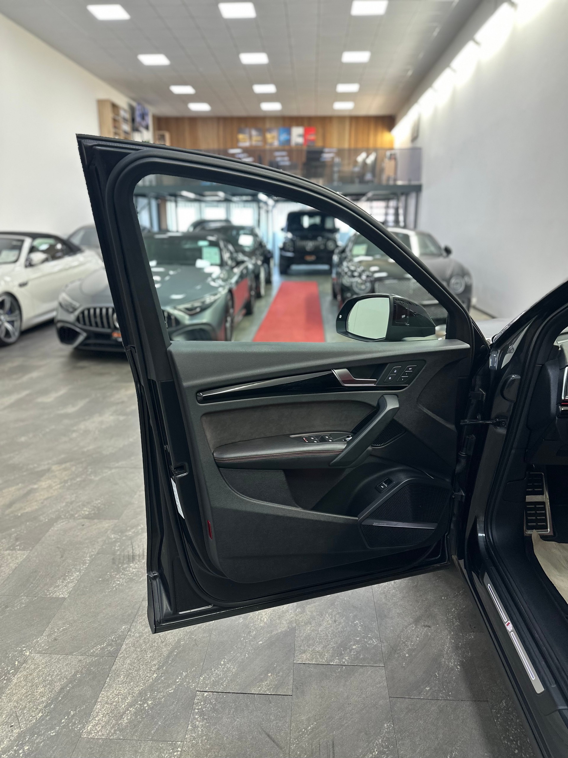 AUDI SQ5 3.0 TFSI quattro S-tronic-image-23