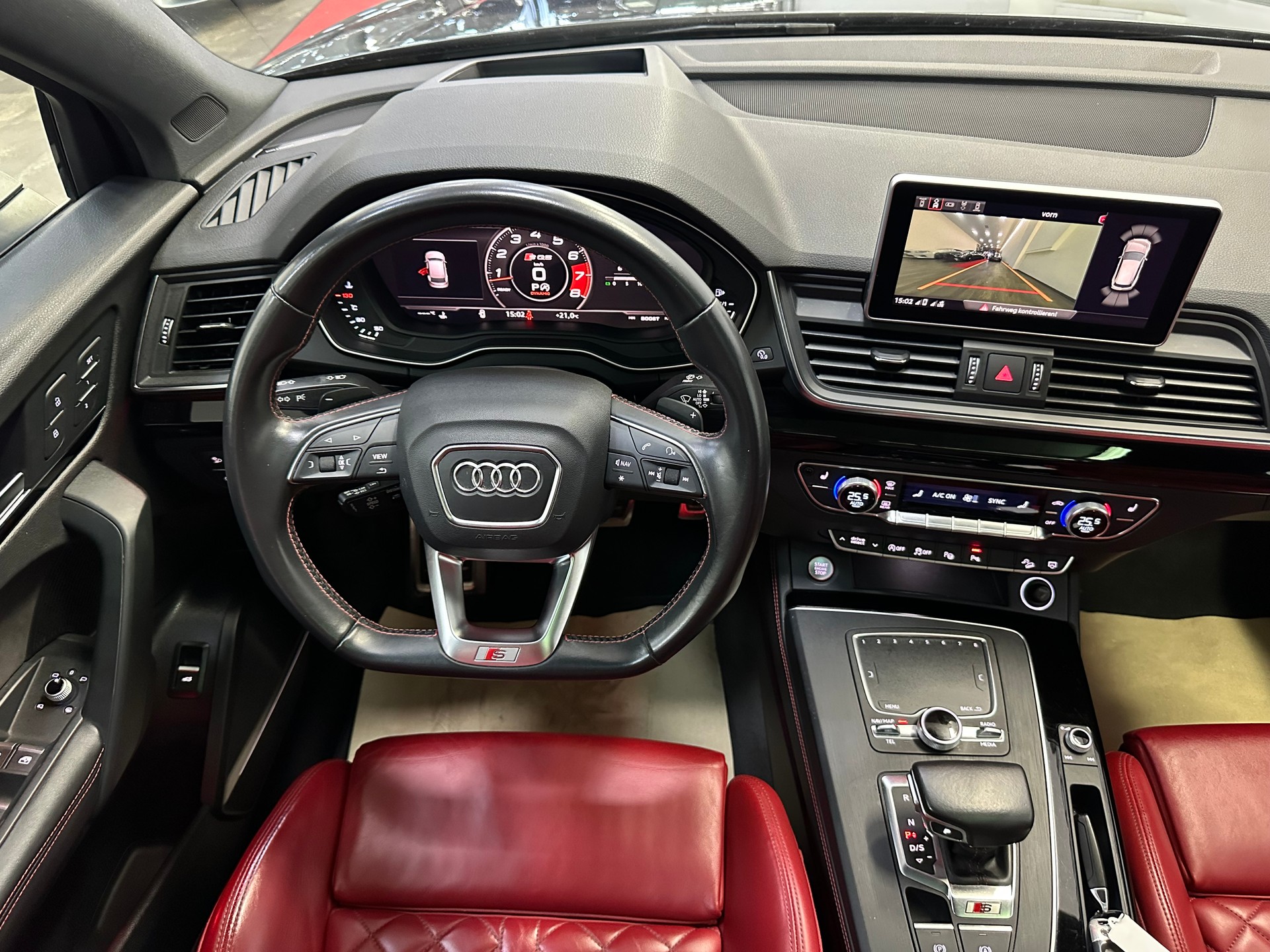 AUDI SQ5 3.0 TFSI quattro S-tronic-image-11