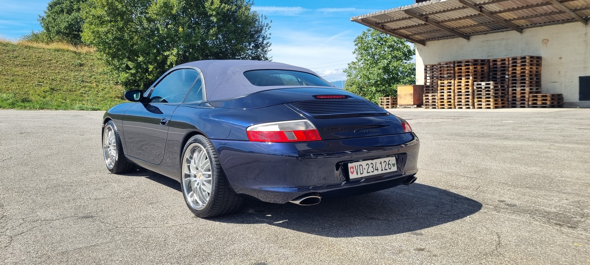 PORSCHE 3.6 Carrera 2-image-2