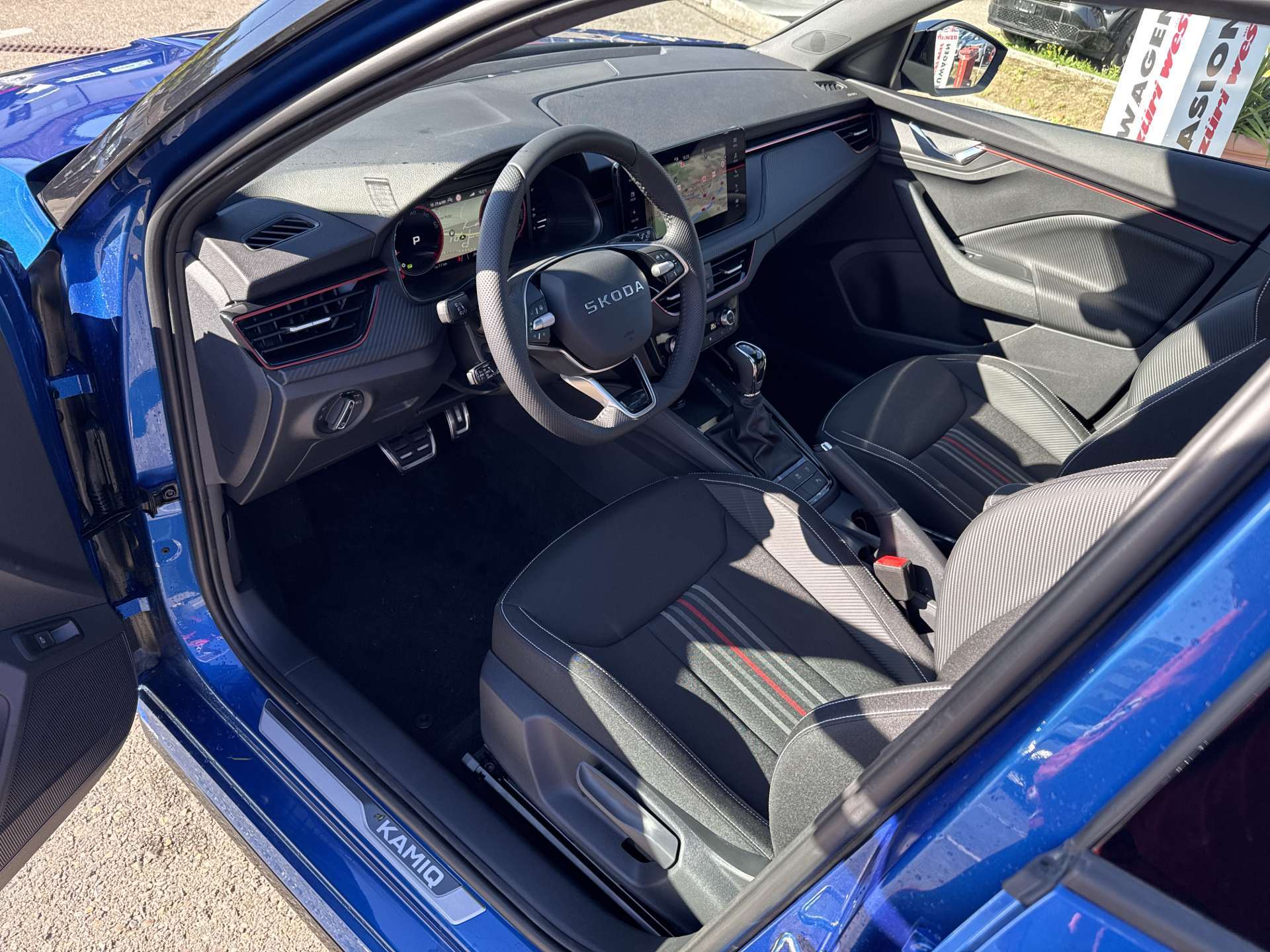 SKODA Kamiq 1.5 TSI Monte Carlo DSG-Automat-image-5