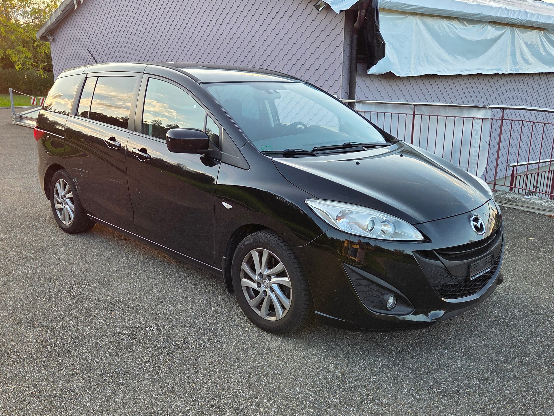 MAZDA 5 2.0 16V Exclusive-image-1