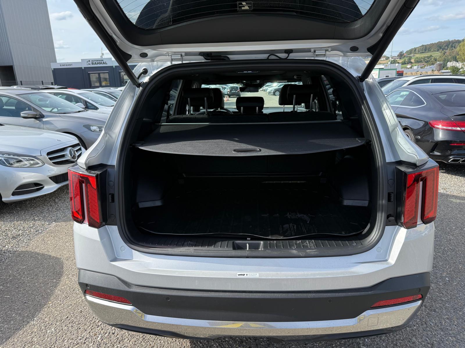 KIA Sorento 1.6 T-GDi Plug-in Hybrid Style-image-23