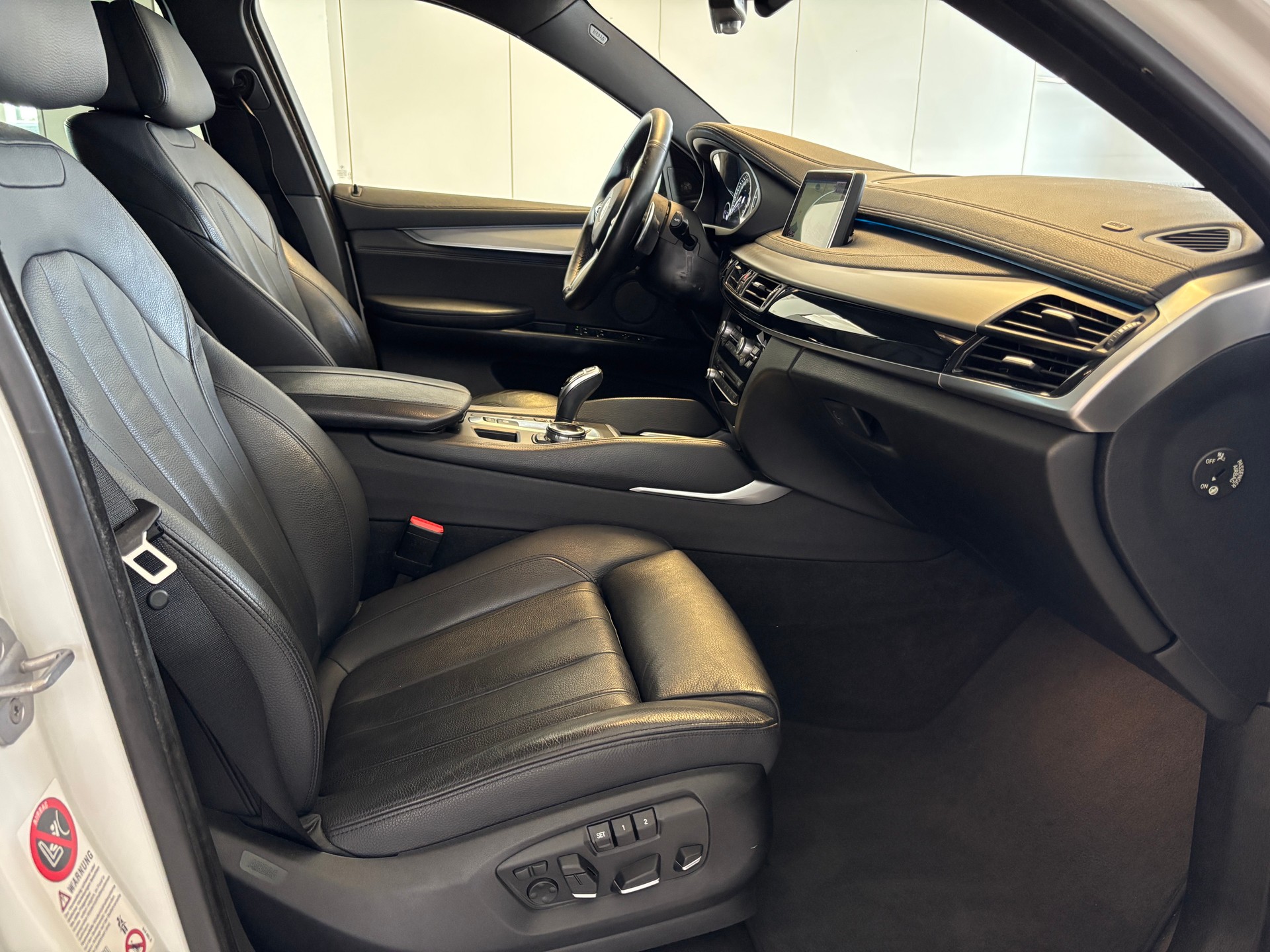 BMW X6 xDrive 30d M Sport Steptronic-image-9