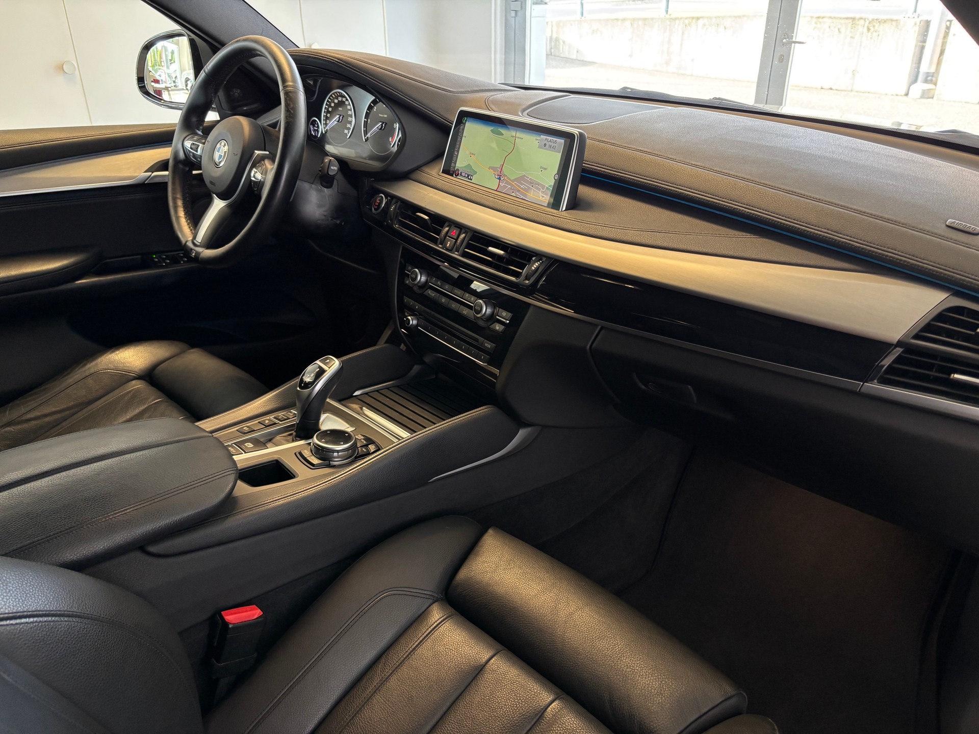 BMW X6 xDrive 30d M Sport Steptronic-image-7