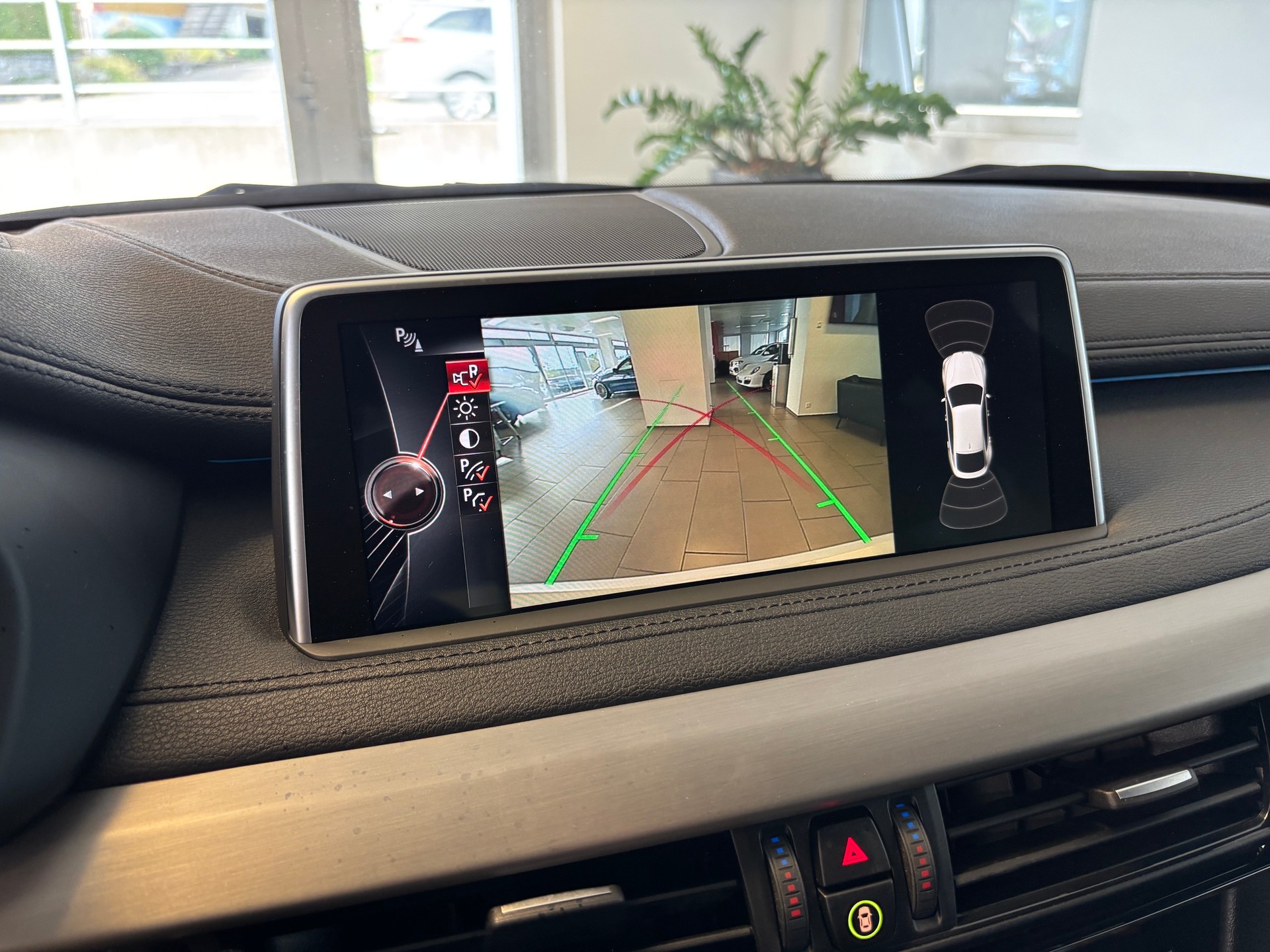 BMW X6 xDrive 30d M Sport Steptronic-image-14
