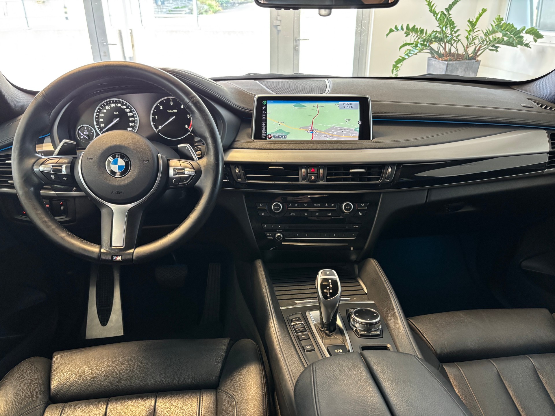 BMW X6 xDrive 30d M Sport Steptronic-image-12