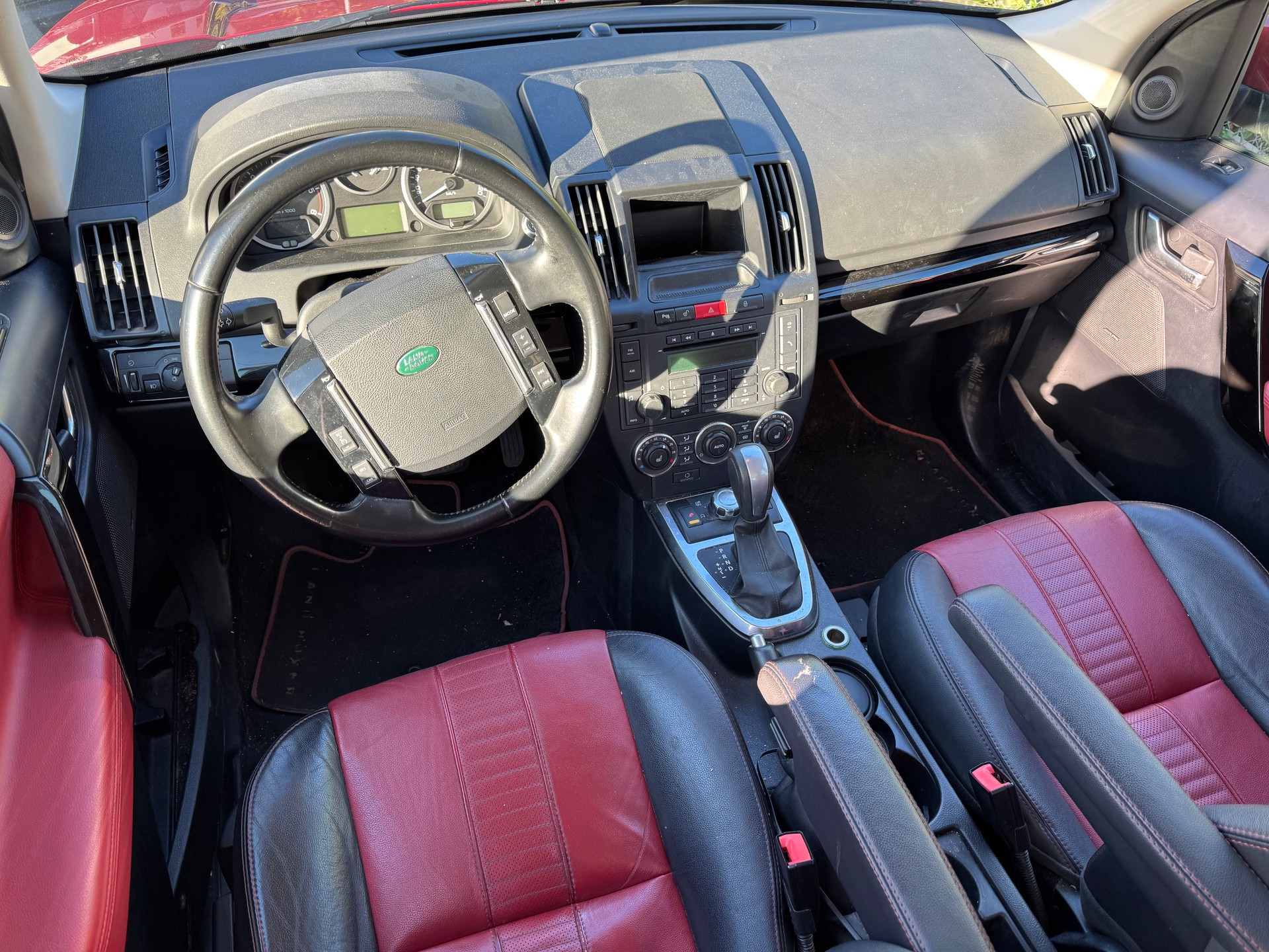 LAND ROVER Freelander 2.2 SD4 Sport Automatic-image-10