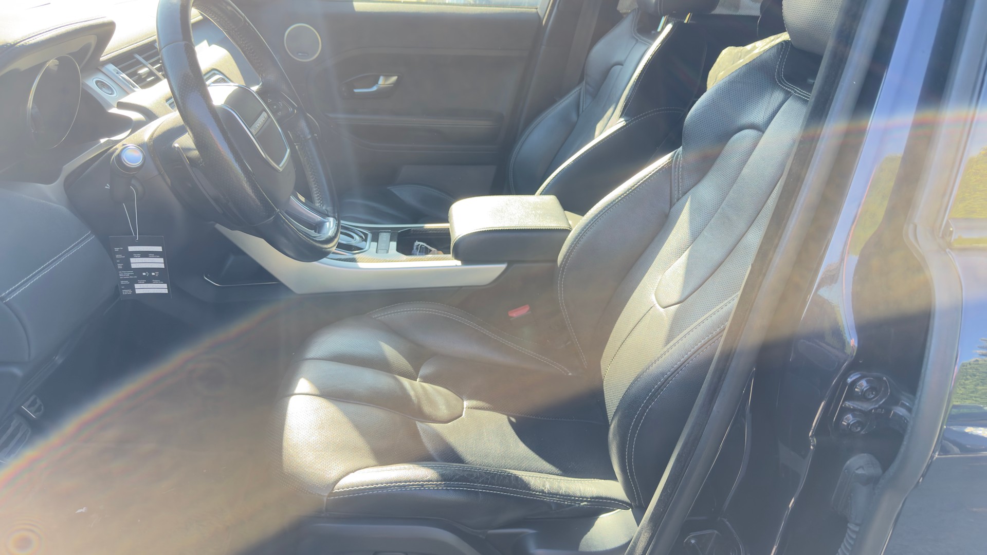 LAND ROVER Range Rover Evoque 2.2 SD4 Prestige AT9-image-9