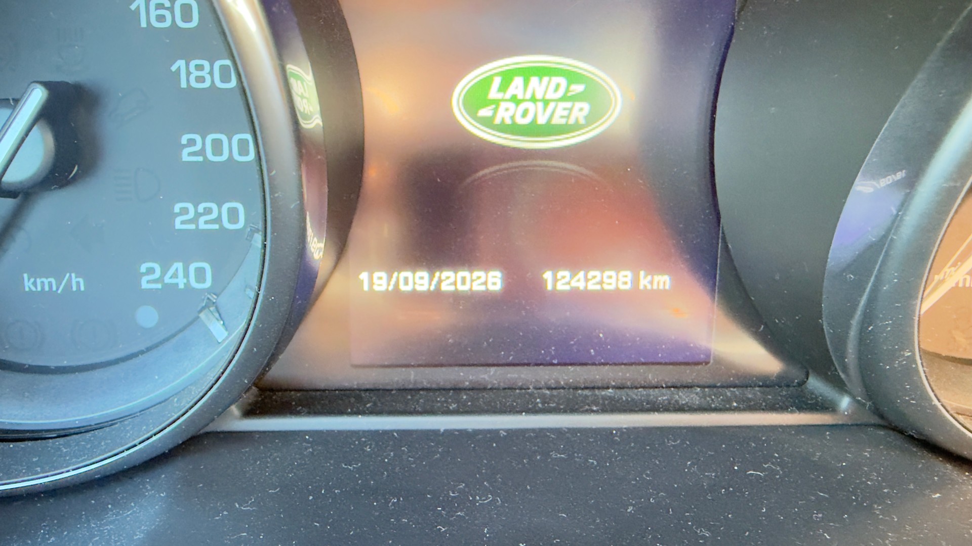 LAND ROVER Range Rover Evoque 2.2 SD4 Prestige AT9-image-11