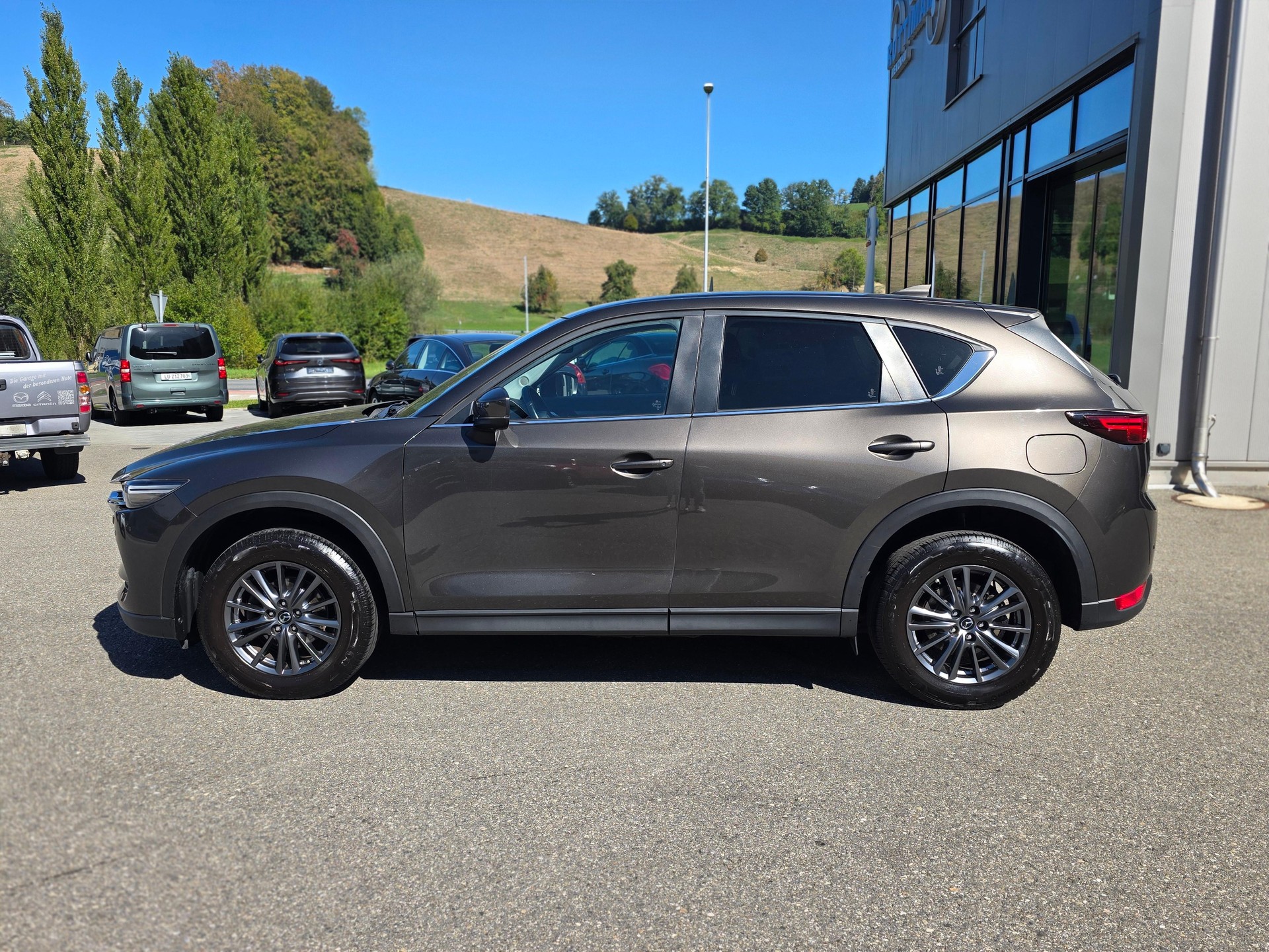 MAZDA CX-5 2.0 Ambition AWD-image-1