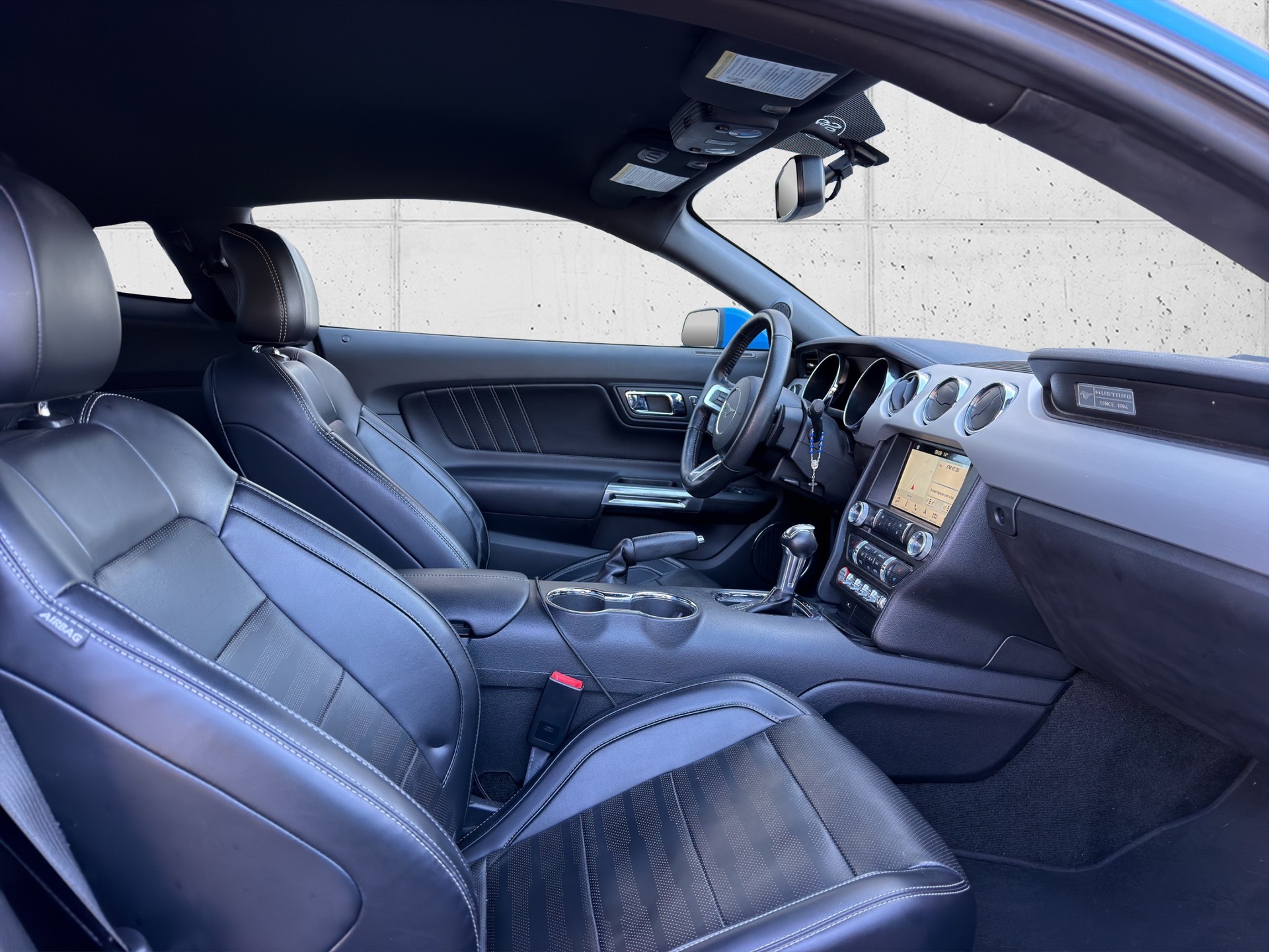FORD Mustang Fastback 2.3 Automat-image-21