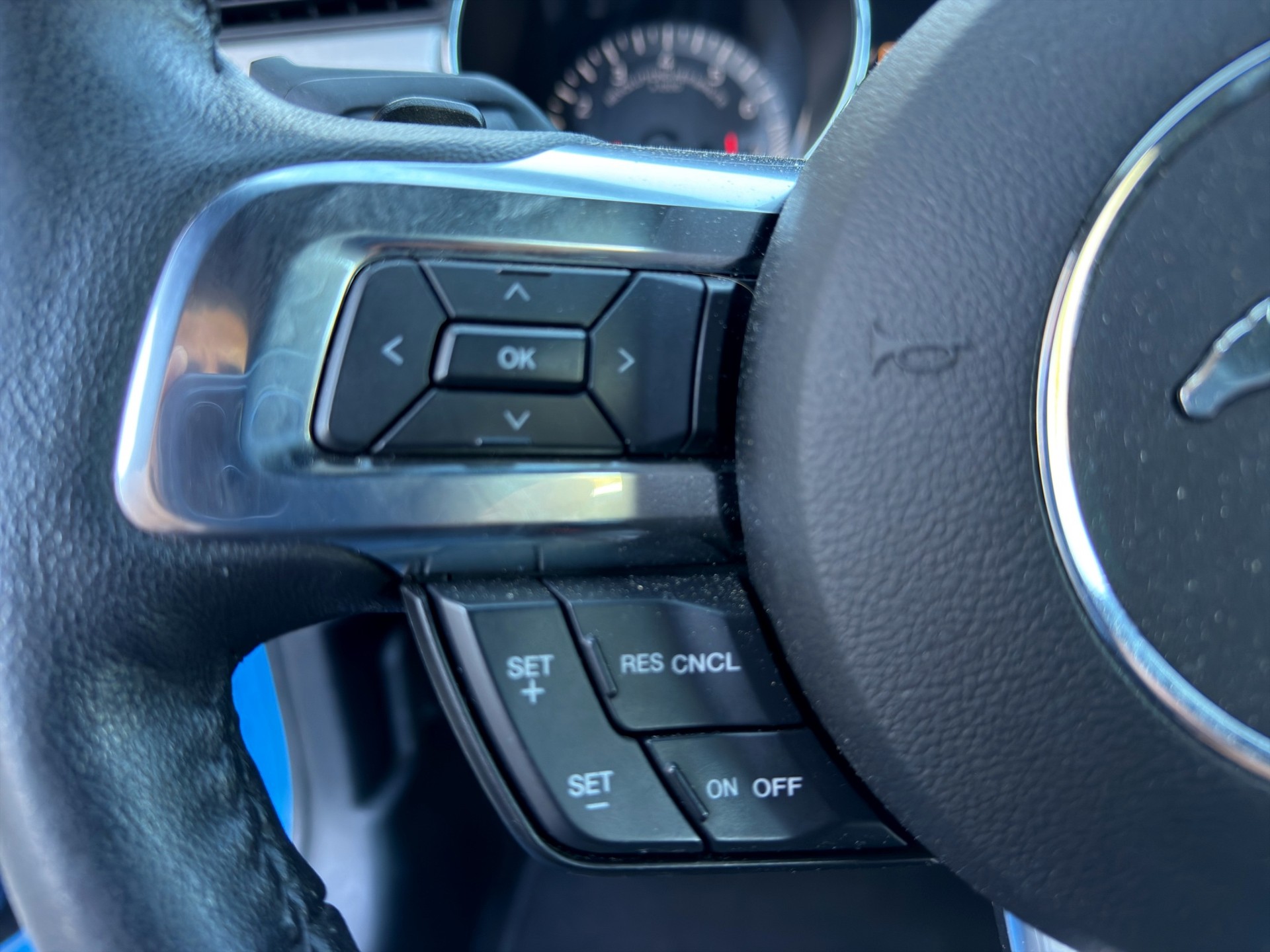 FORD Mustang Fastback 2.3 Automat-image-15