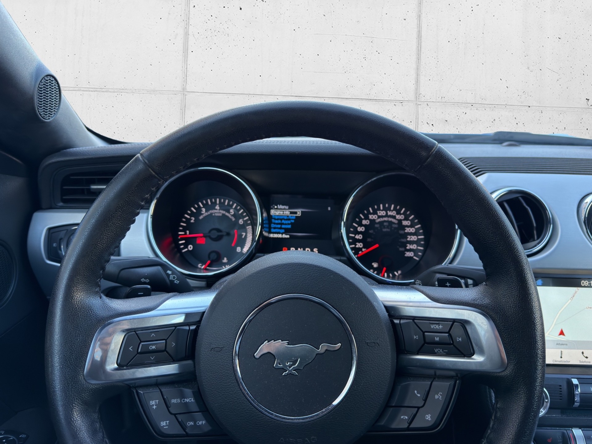 FORD Mustang Fastback 2.3 Automat-image-14