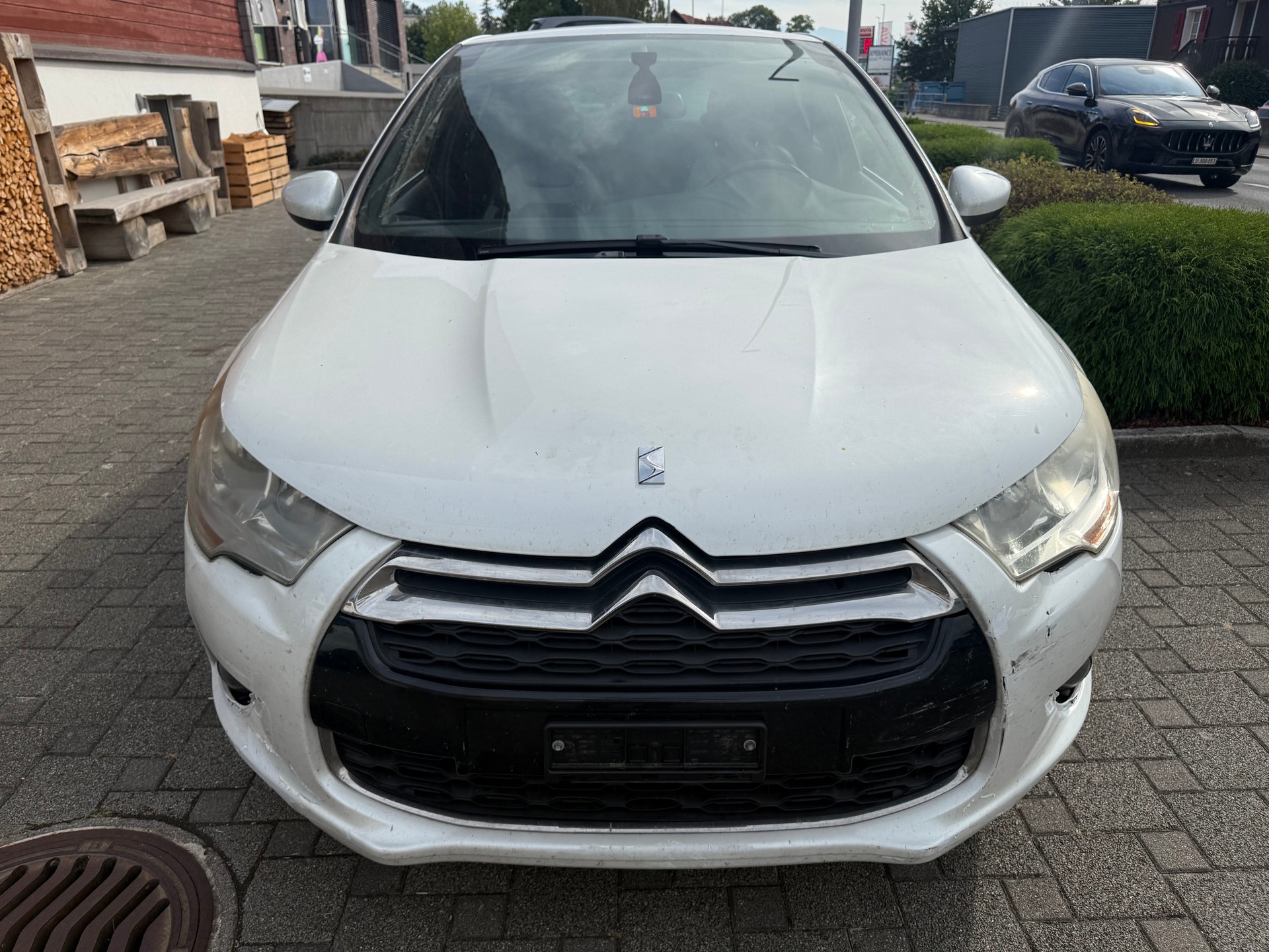 DS AUTOMOBILES DS4 1.6 THP SO Chic Automatic-image-1