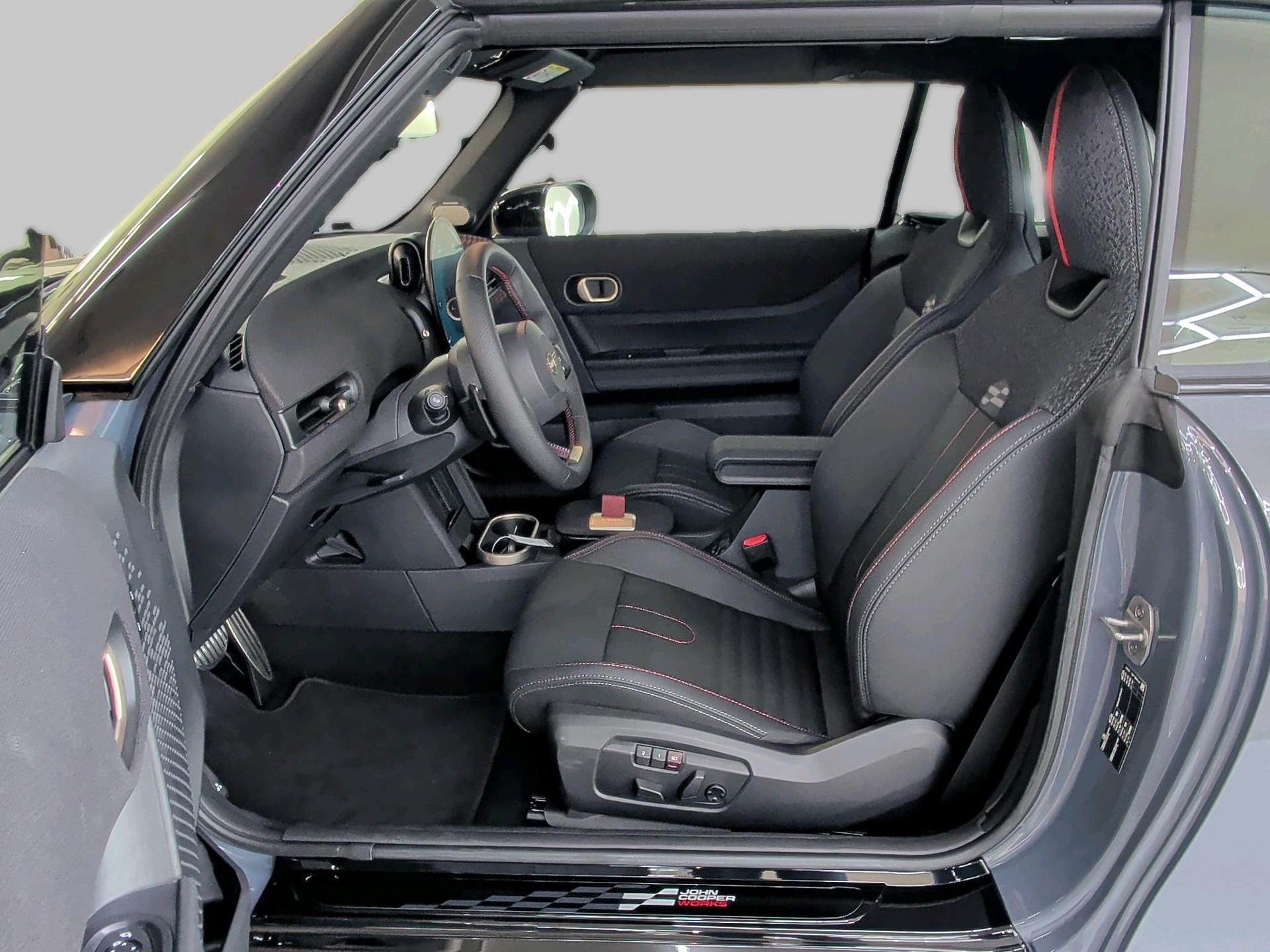 MINI John Cooper Works Cabrio-image-13