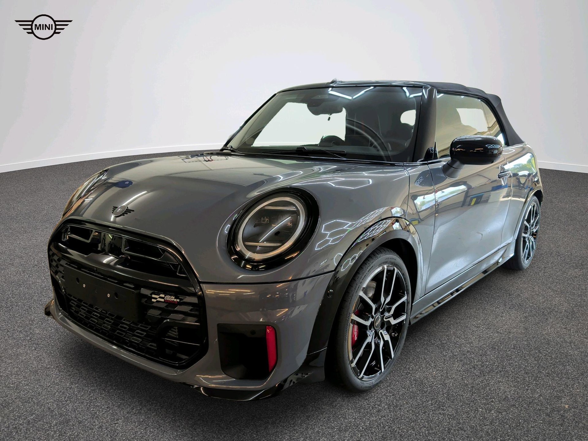 MINI John Cooper Works Cabrio-image-0