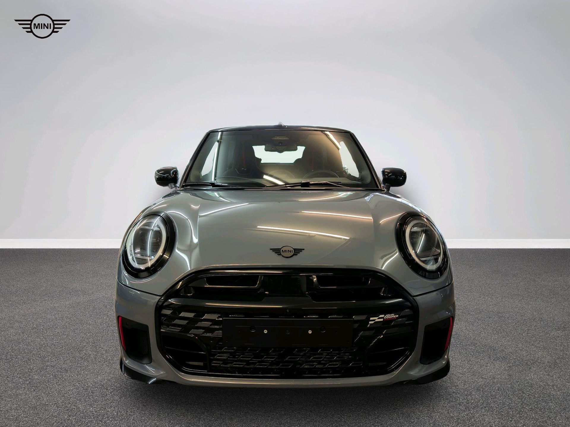 MINI John Cooper Works Cabrio-image-12