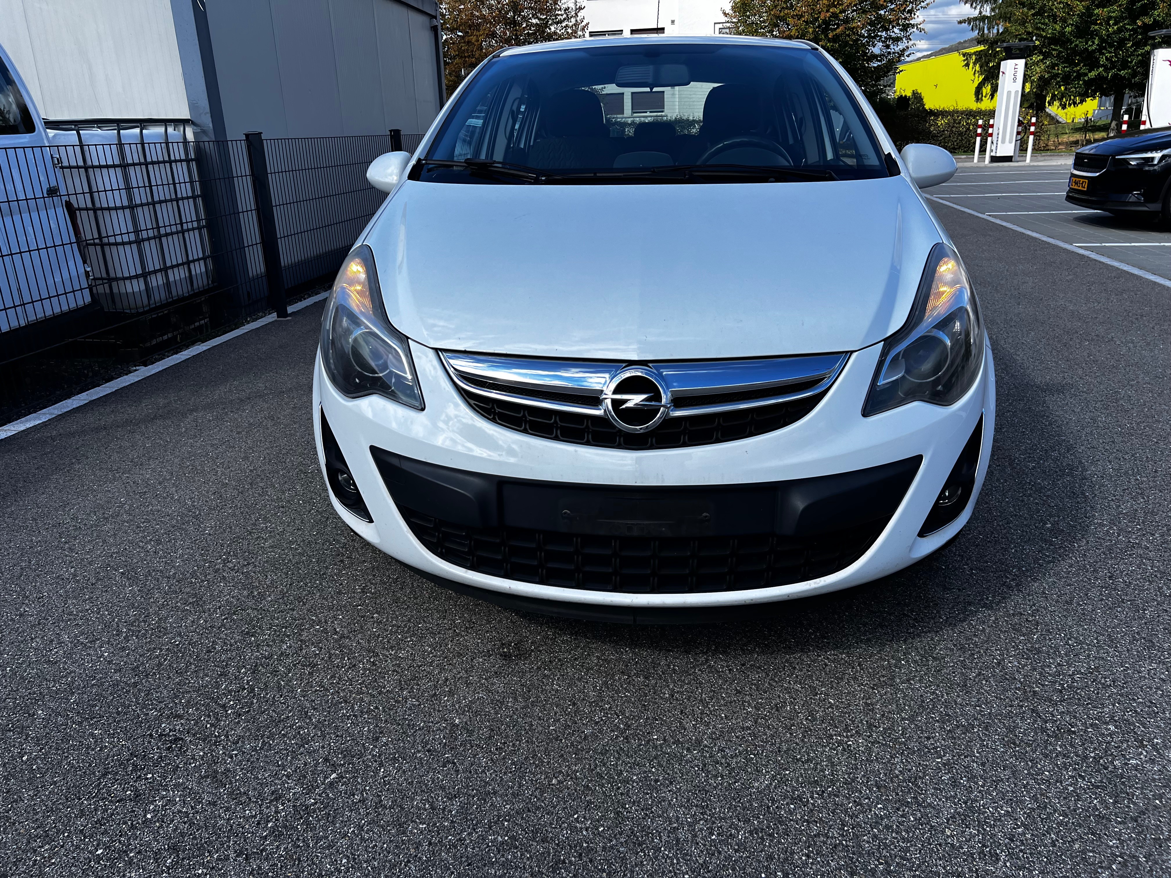 Car photo