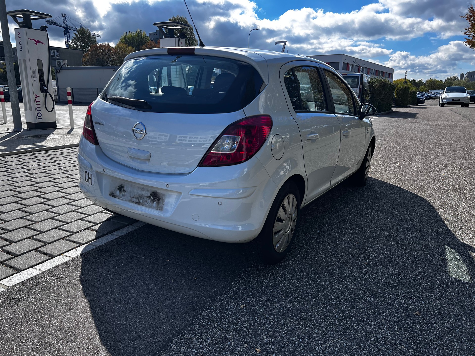 OPEL Corsa 1.4 TP Anniversary Edition-image-4