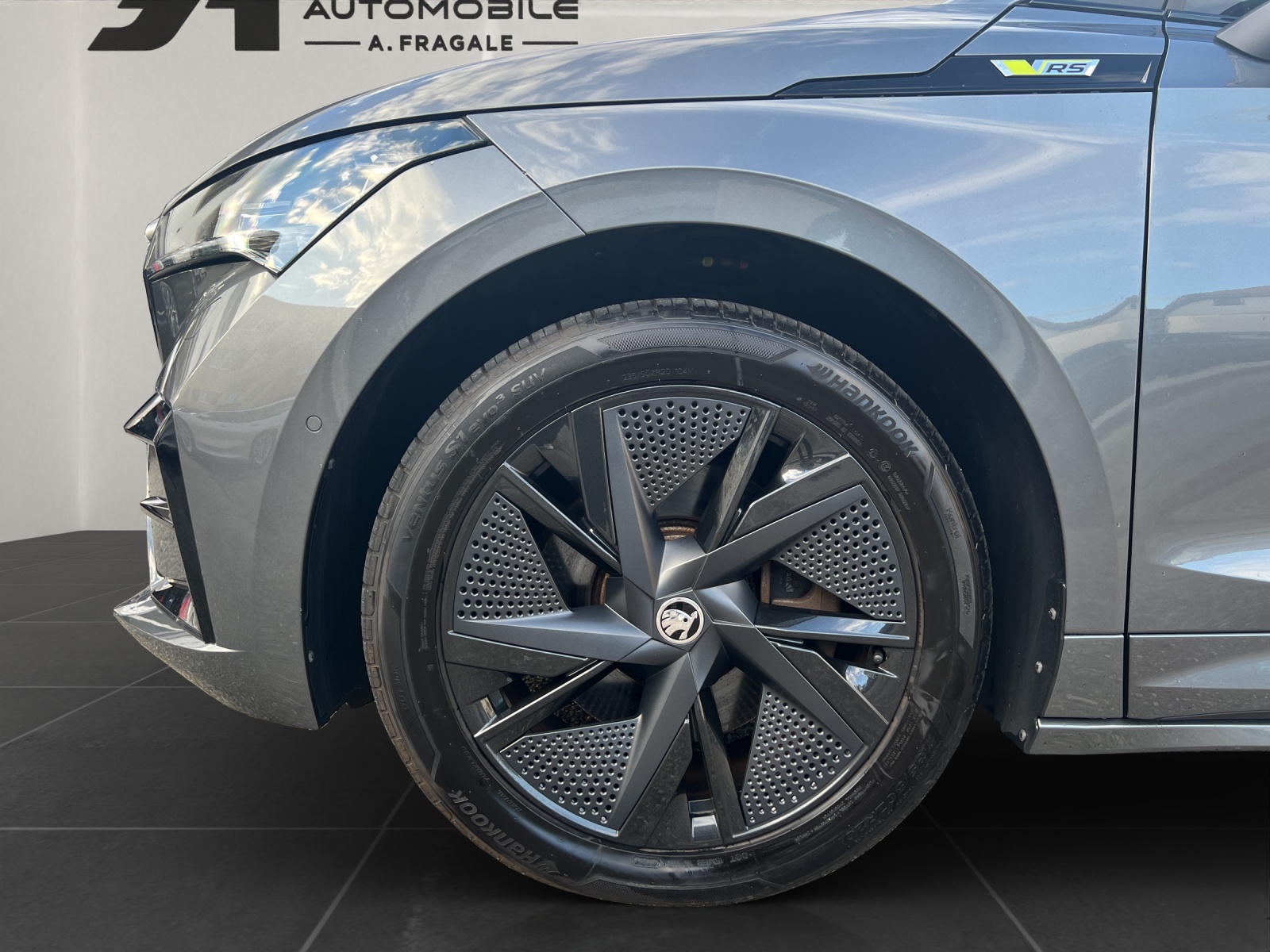 SKODA Enyaq Coupé iV RS 4x4-image-6
