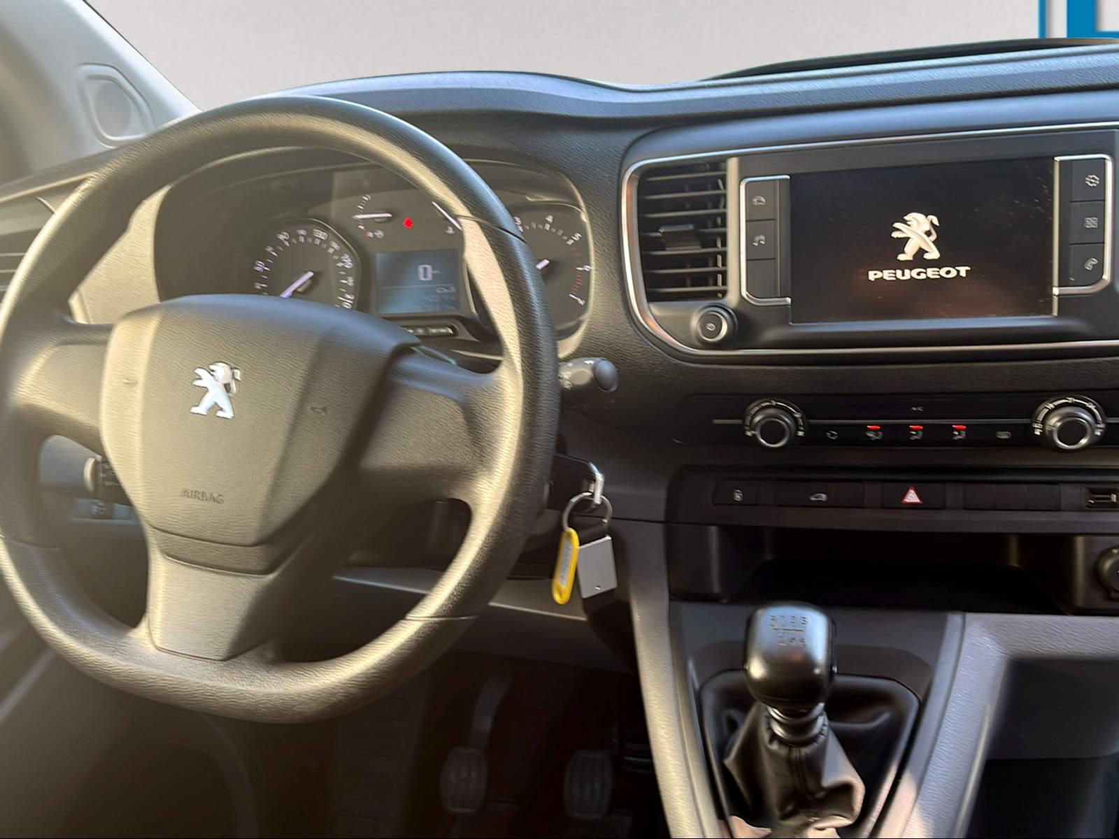 PEUGEOT Expert 2.0 BlueHDi 120 Confort Standard-image-6