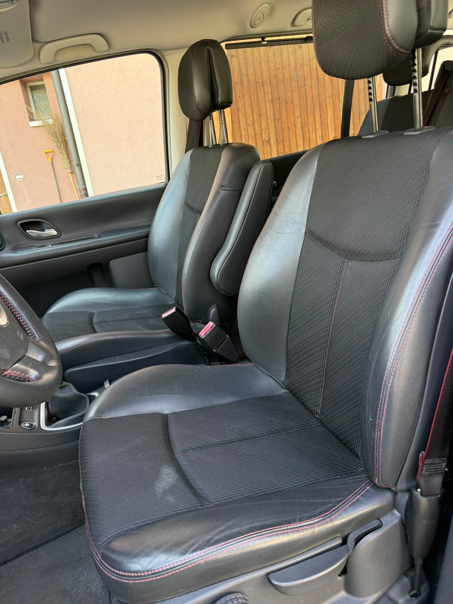 RENAULT Espace 2.0 Turbo Privilège-image-5