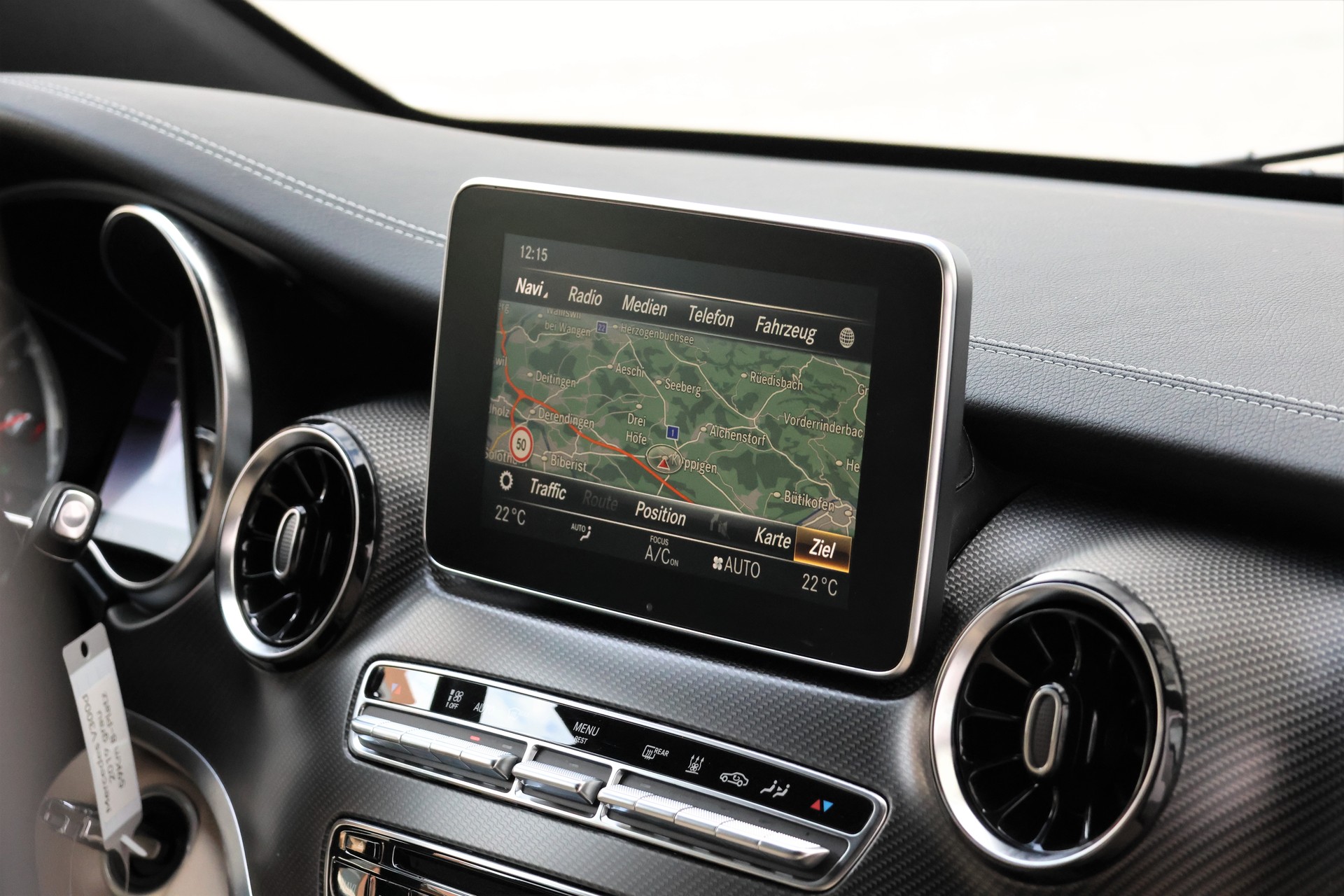 MERCEDES-BENZ V 300 d extralang Avantgarde 4Matic 9G-Tronic (CH)-image-21