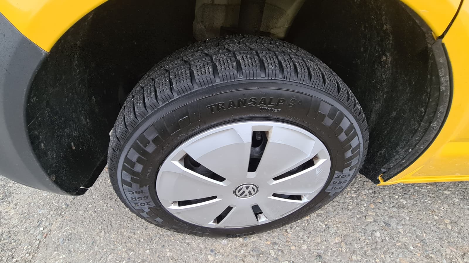 VW T6.1 2.0 TDI 4Motion DSG ** 3-Plätzer ** PDC V+H ** Anh-Kupplung ** Klimaanlage ** Frisch Ab MFK & Service **-image-21